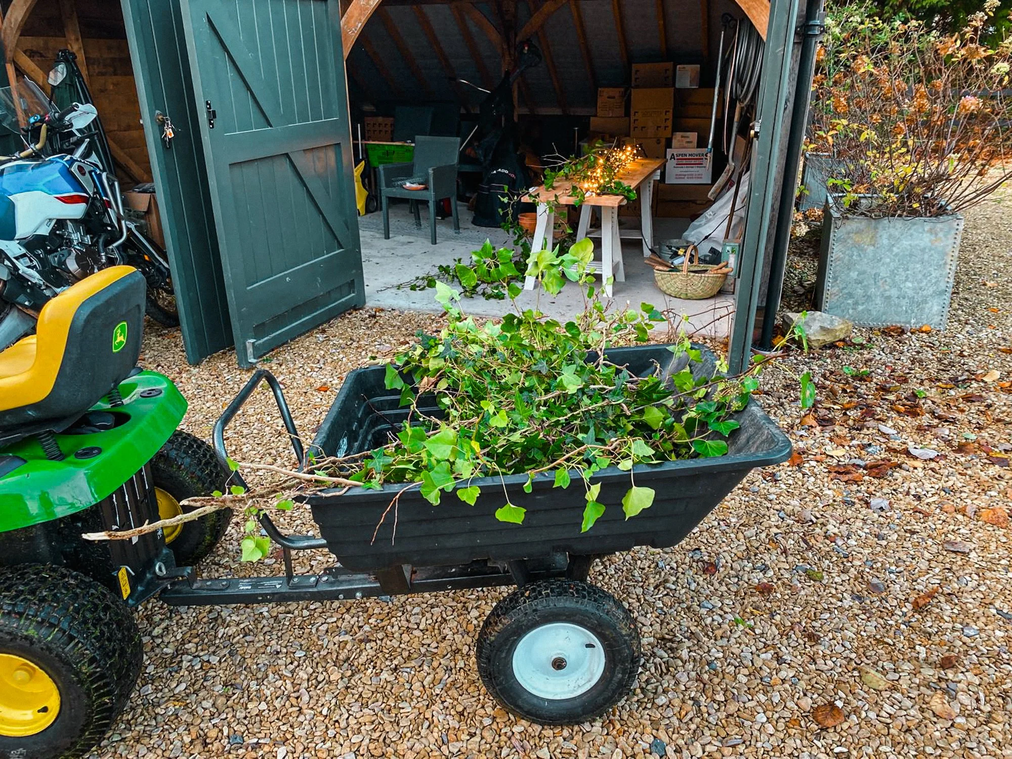 WhatsApp Image 2025-11-17 at 17.18.20 (2).jpg