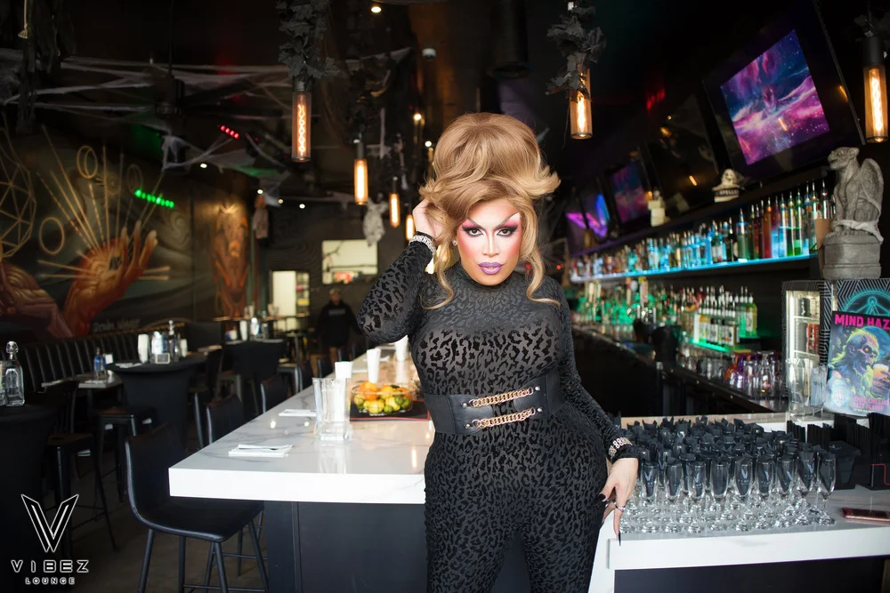 Bar photo 2