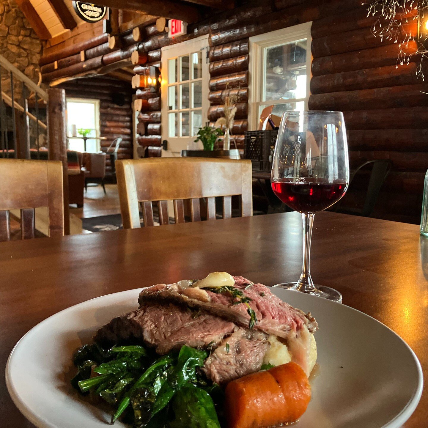 POV...Your enjoying an AMAZING prime rib dinner with a glass of Lamoraux Landing Pinot Noir, in a cozy cabin restaurant, lakeside. 🍷