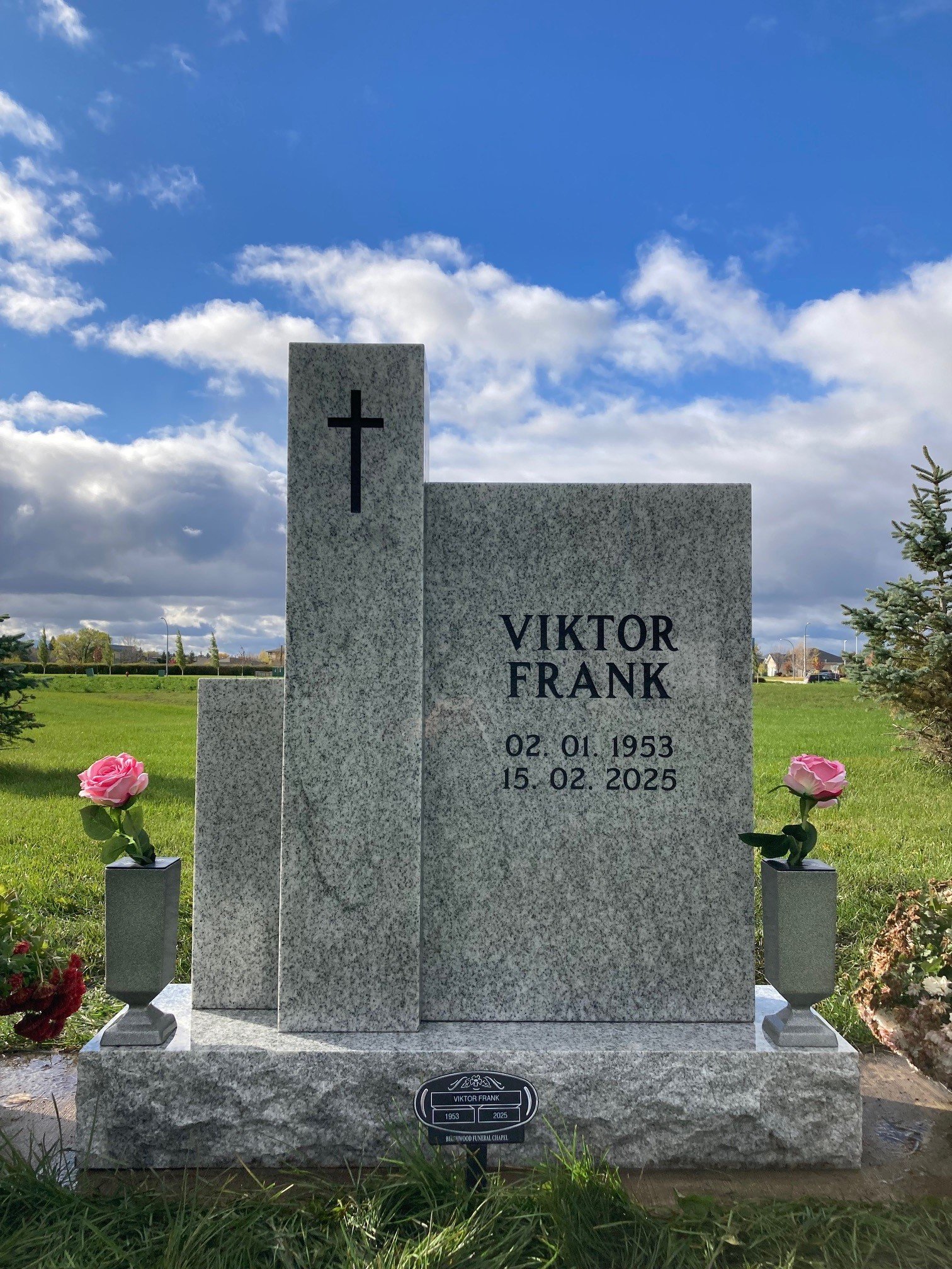 Steinbach Memorials. Contemporary monument. Viscount white.