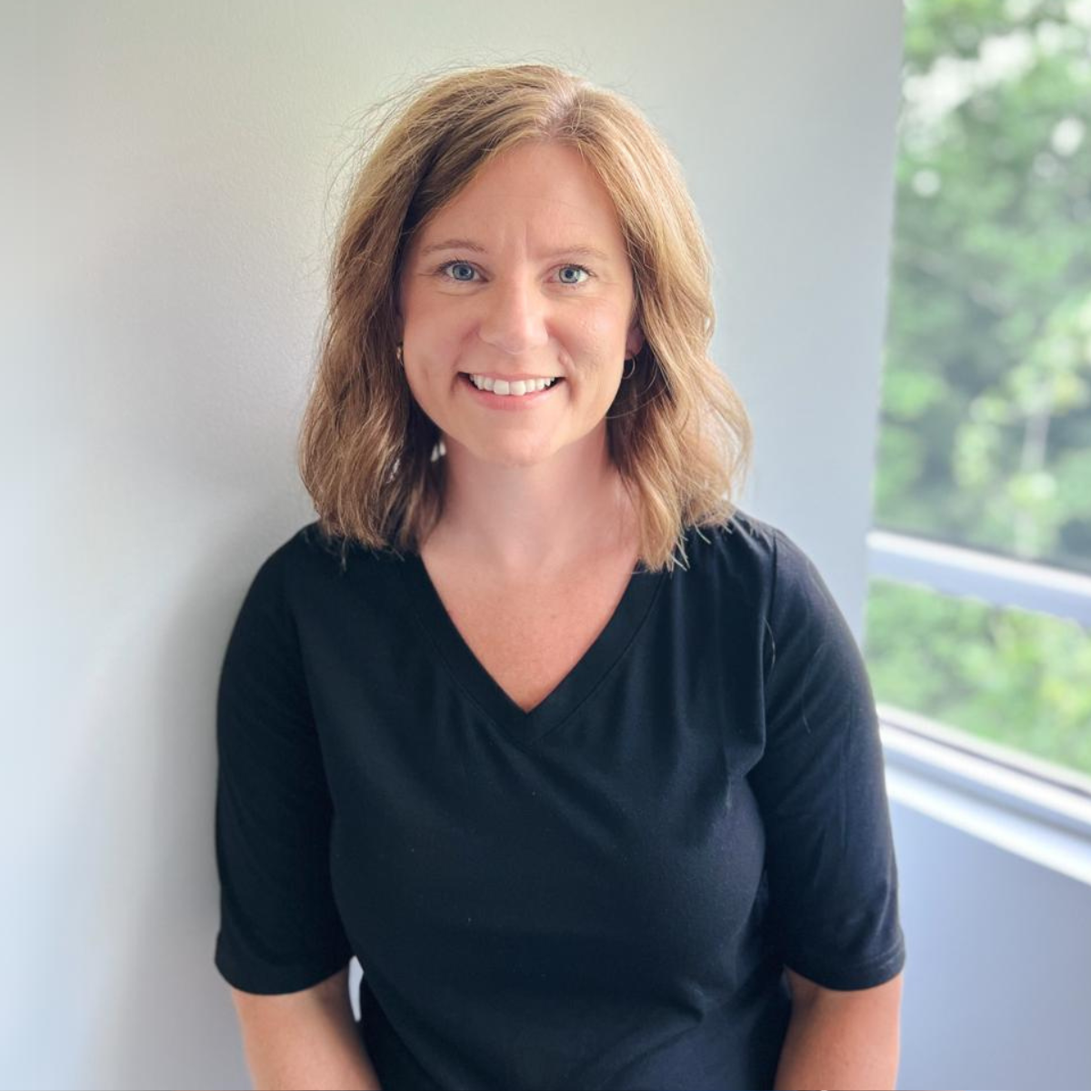 Headshot of Kate Wenzel