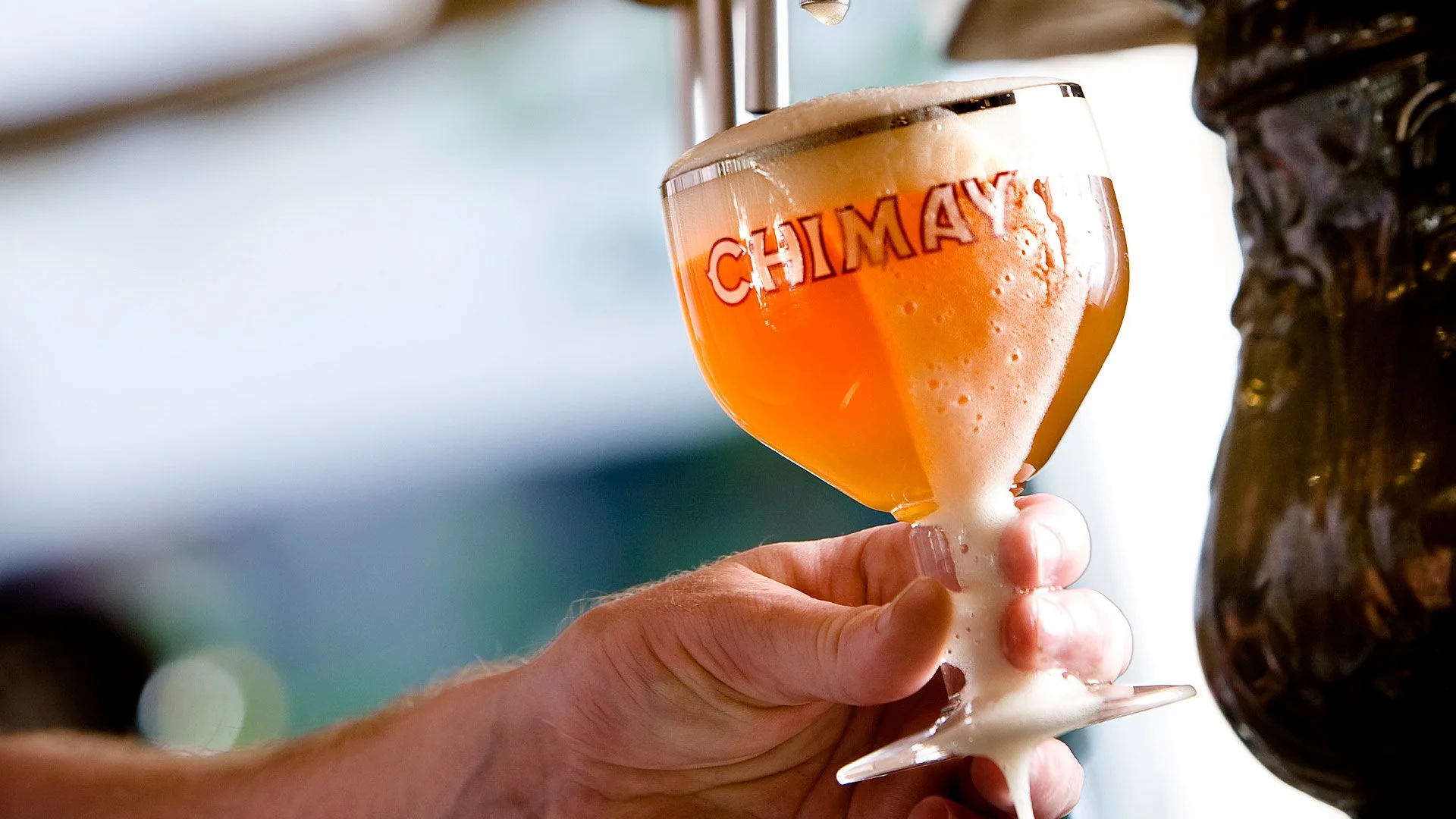Chimay Triple van de tap