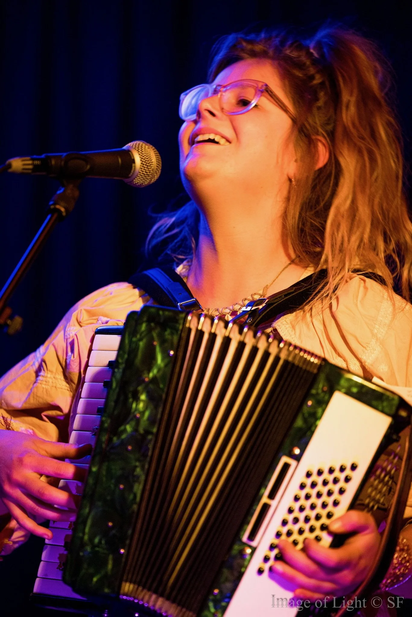 Tuesday Circle #90 - 7 van 27.jpeg