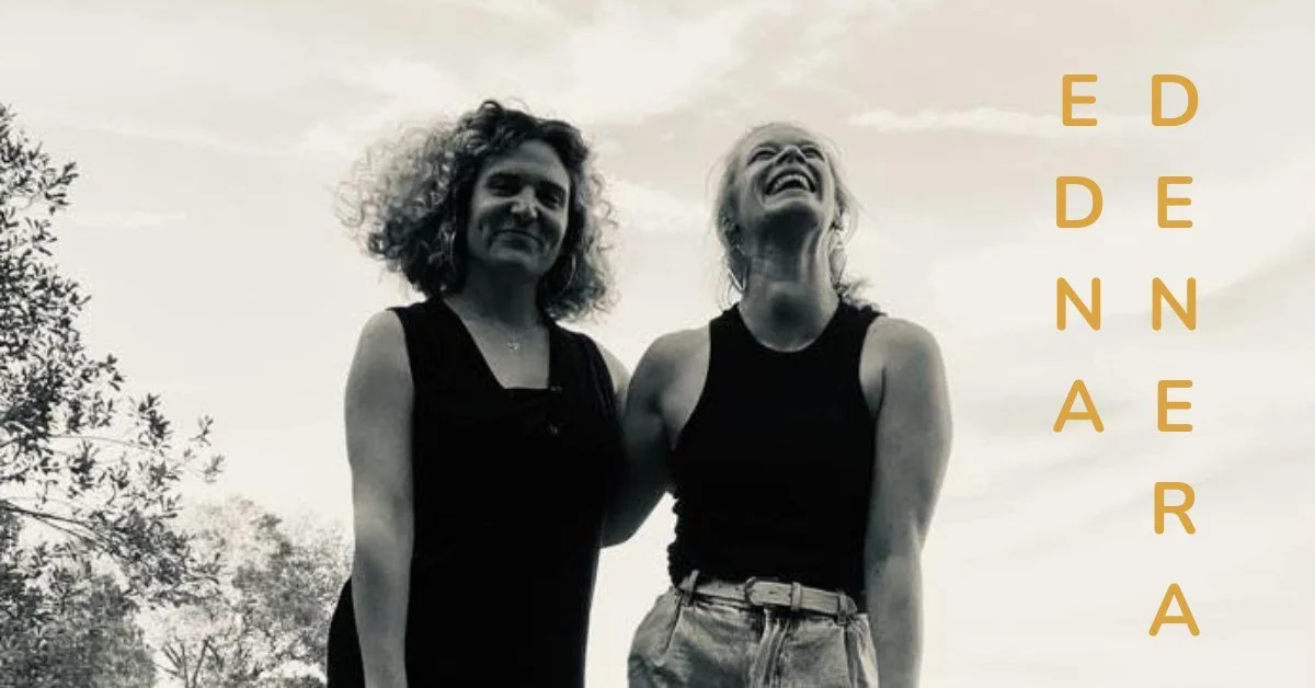 ONVERSTERKT. || Edna Denera