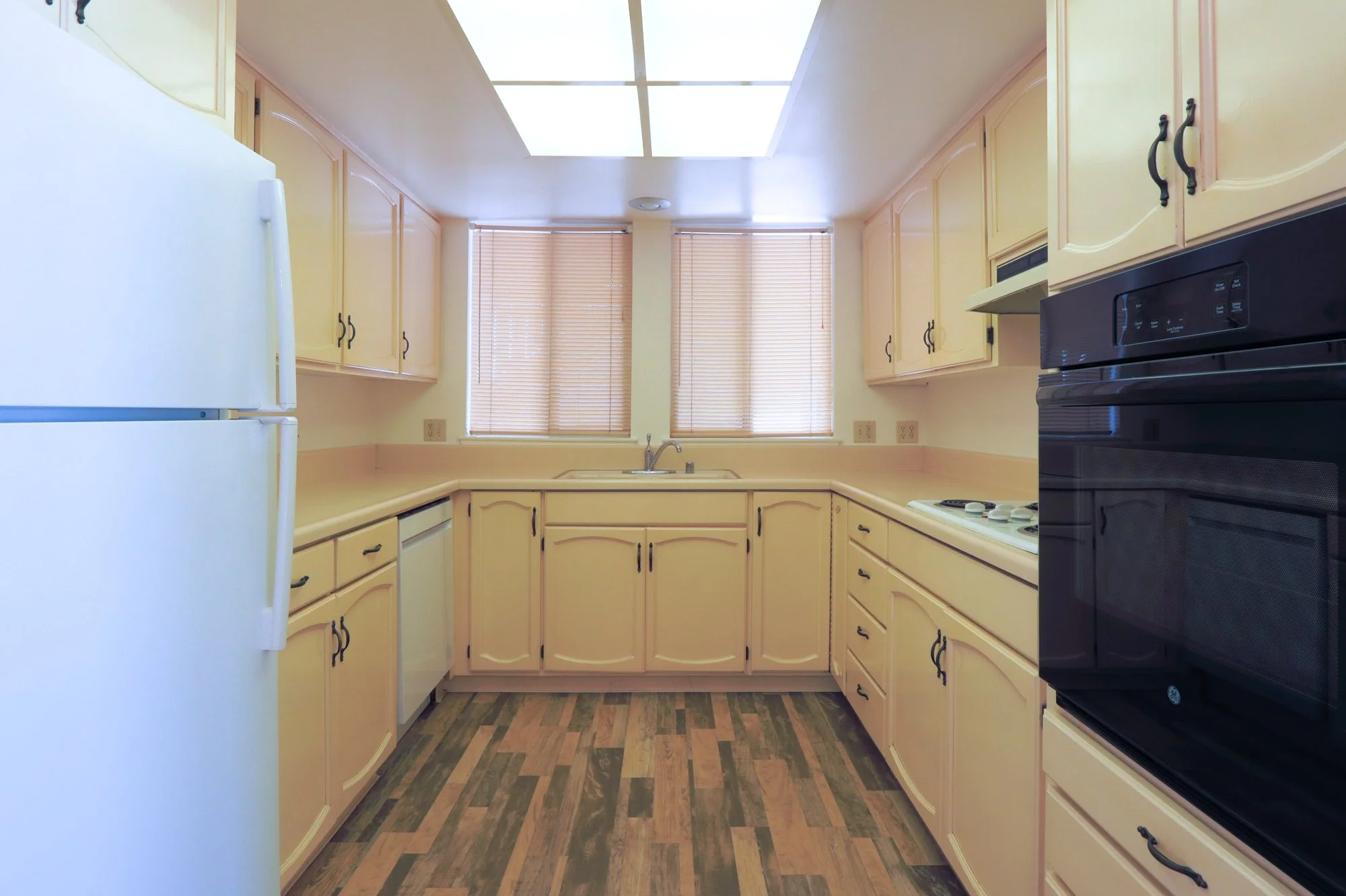 95A Calle Aragon-2217.jpg