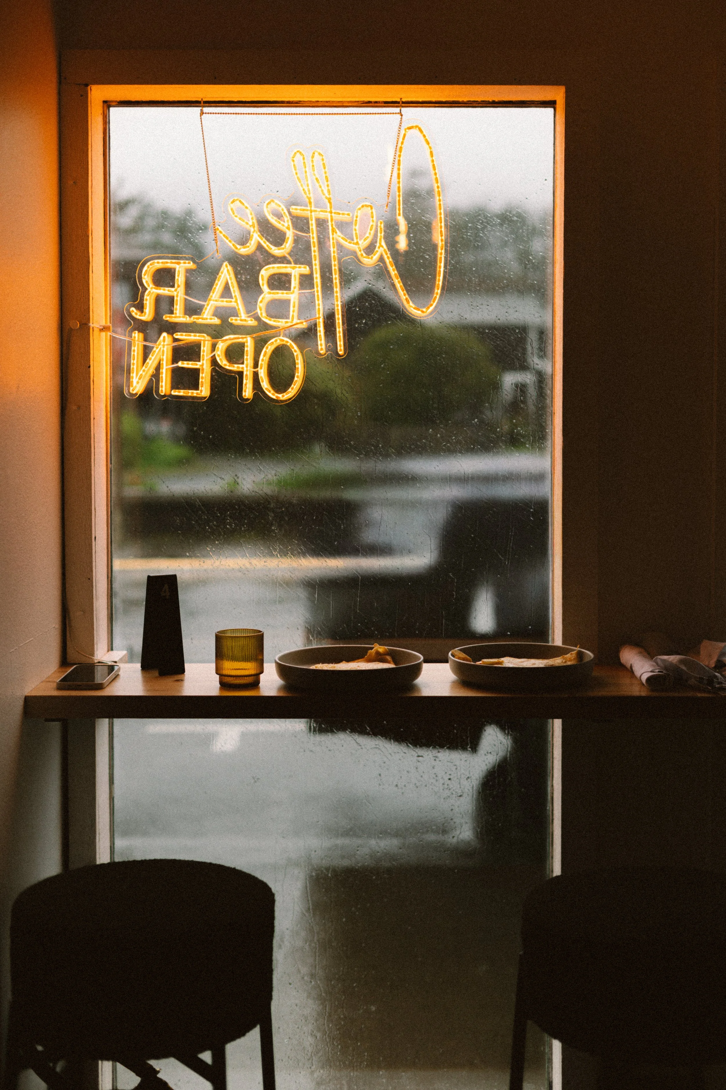 The Spinn Cafe of the Inn at Manzanita, Oregon, photographed by destination photographer Chelsea Moudry Studio