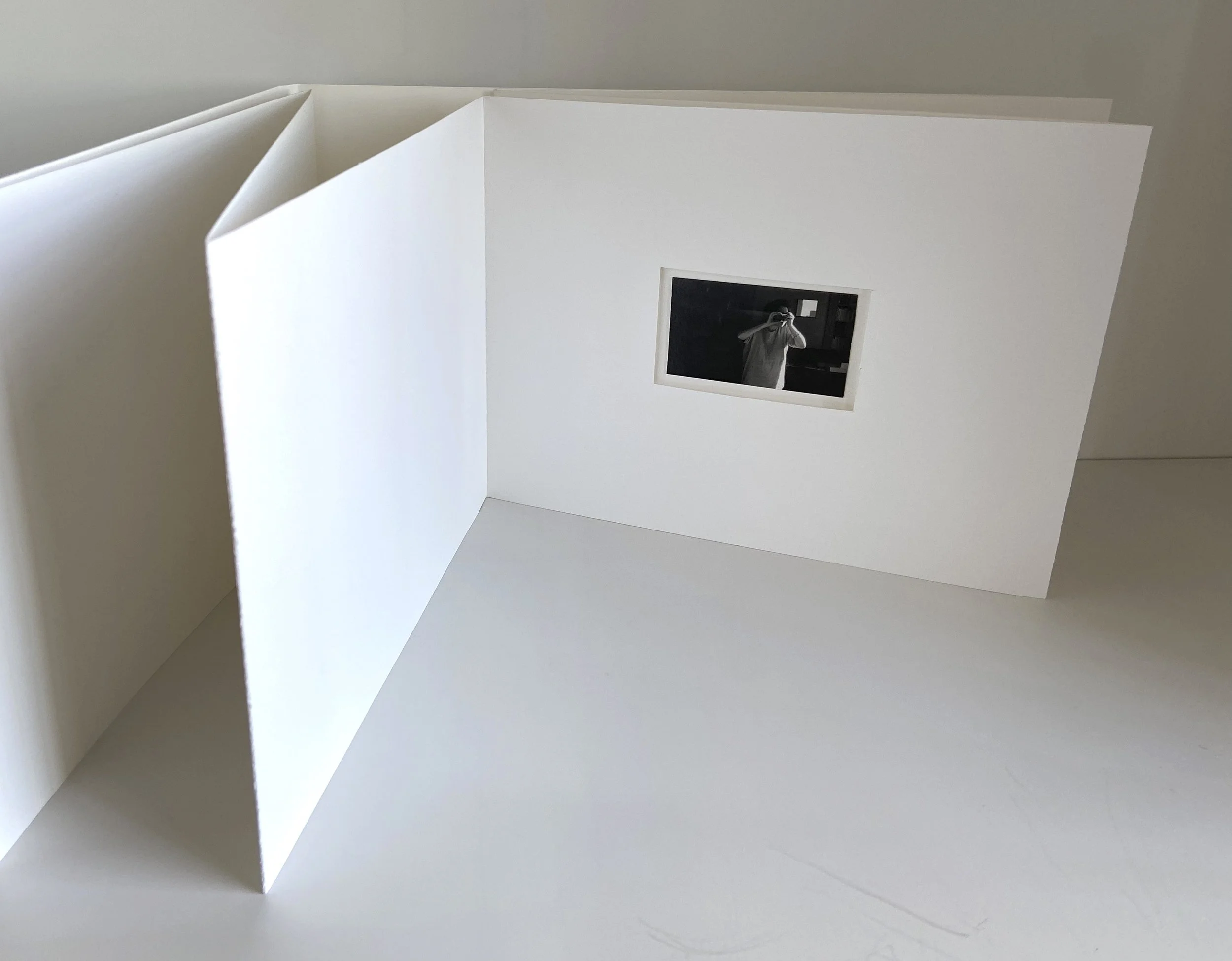 photography, black and white photography, film photography, self portrait, portrait, camera, photographic sequence, image sequence, accordion book, handmade book, philadelphia artist, philadelphia handmade book, ditta baron hoeber