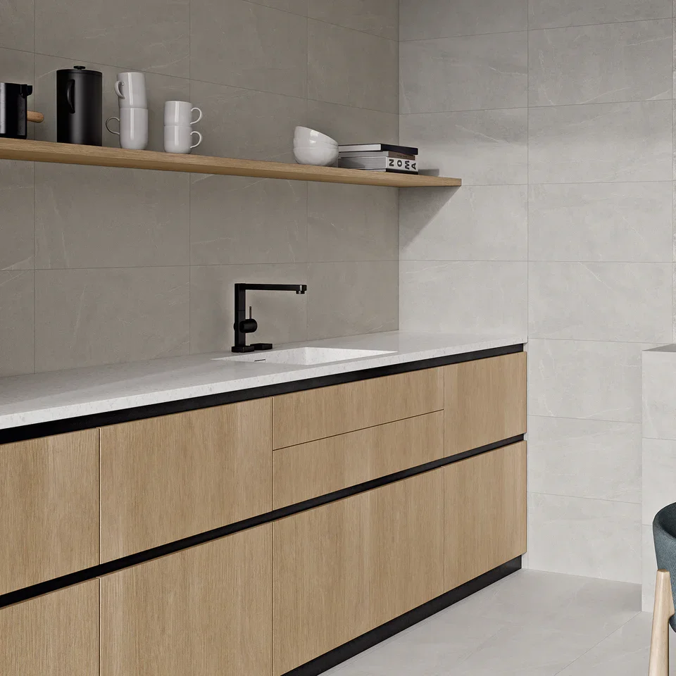 412002034_Bellevue_WhiteLightWallTile_30x60cm__ROOM1.webp