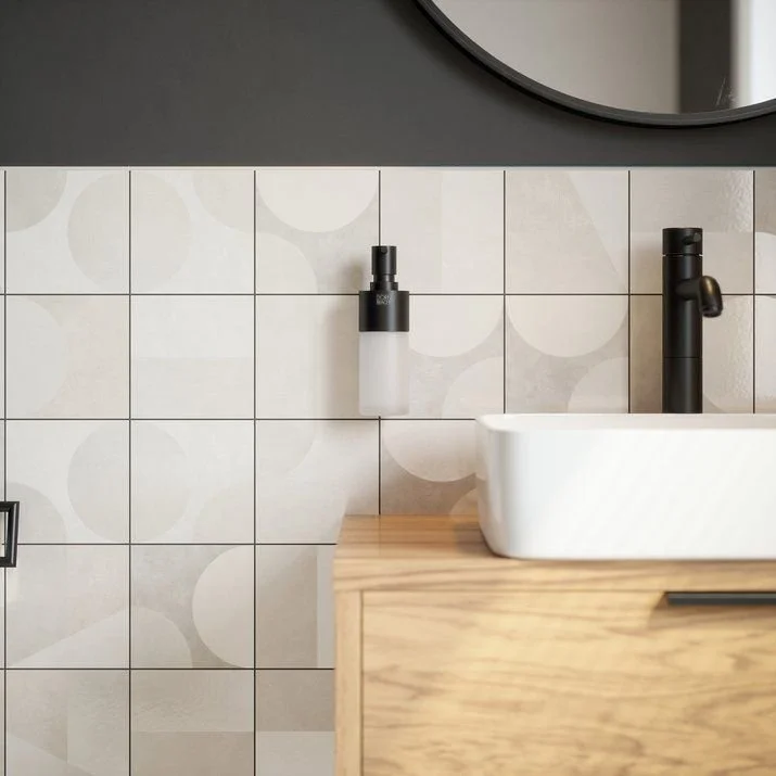 geo_geo1a_ash_geo2a_tan_satin_150x150mm_bathroom_5.jpg__715x715_q85_crop_subsampling-2_upscale.jpg