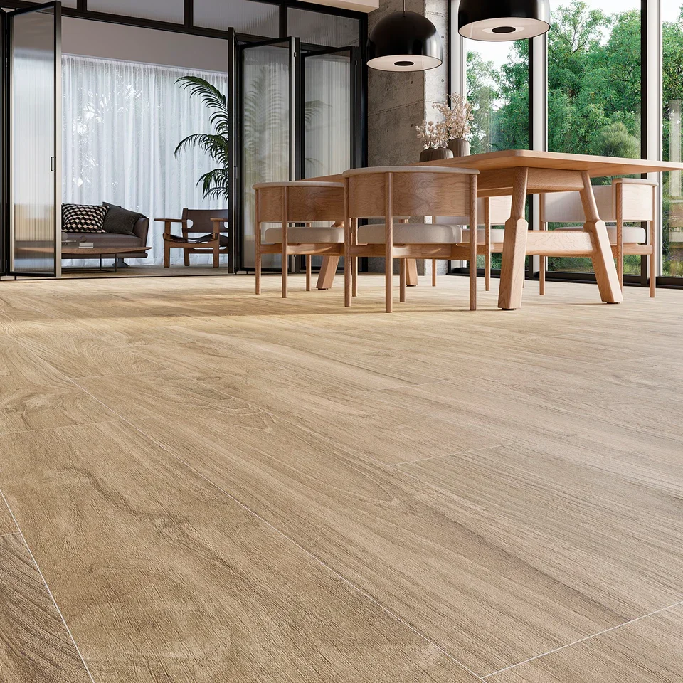 430068101_Hannover_Wood__Honey_20x120cm_ROOM3.webp