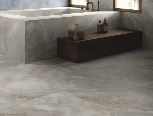 AMB_ONYX_Pearl-White-600x456.jpg