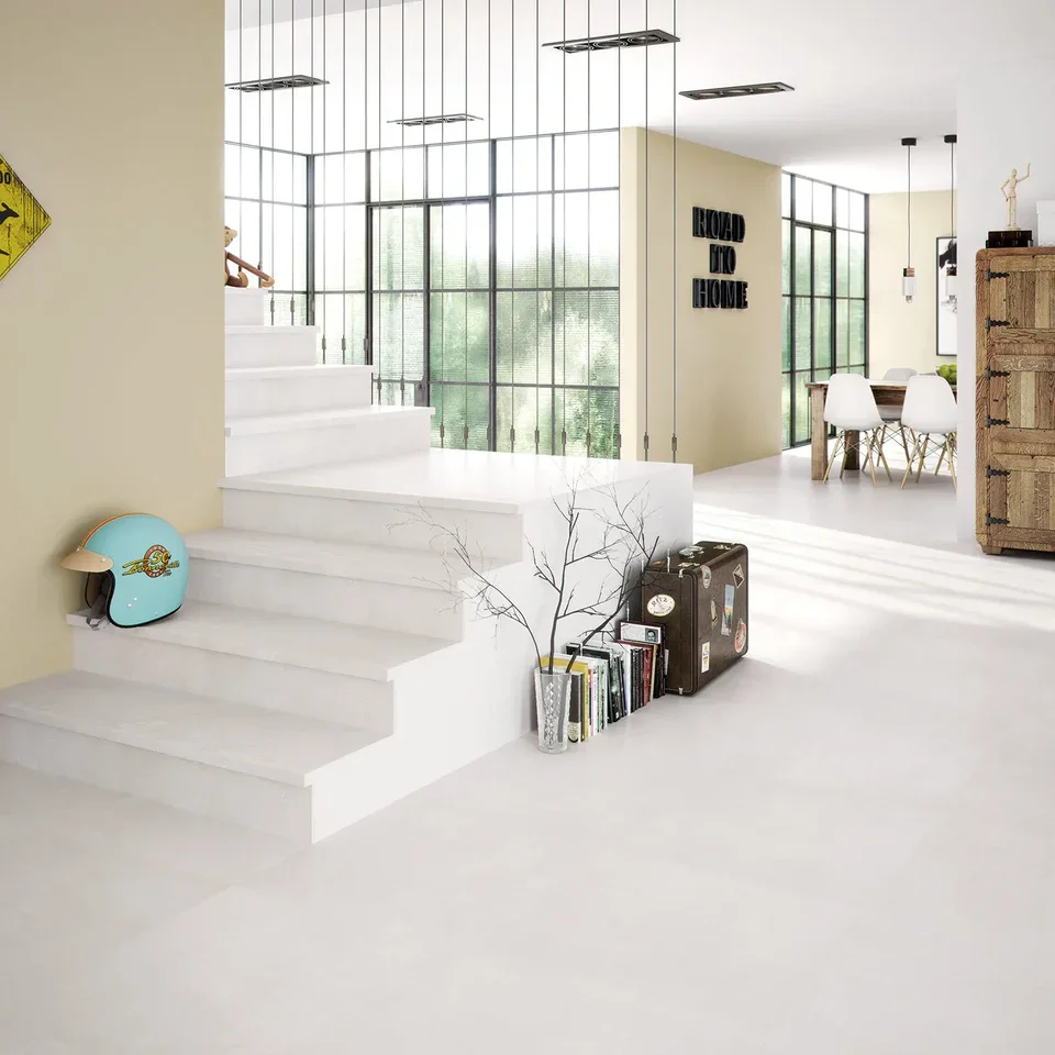 429050600_Neutra_White-Natural_60x60cm_ROOM2.webp