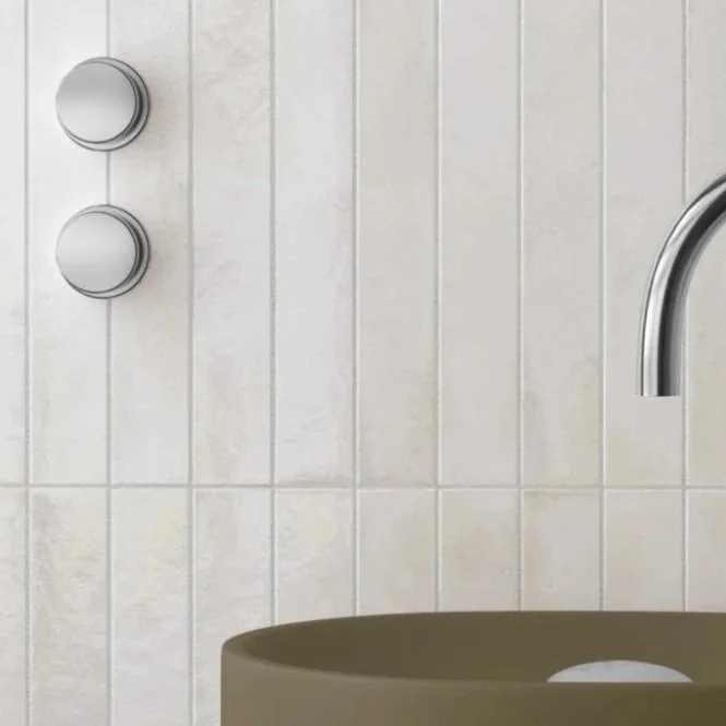 bali-white-5cm-x-40cm-wall-tile-p9445-41152_image.jpg
