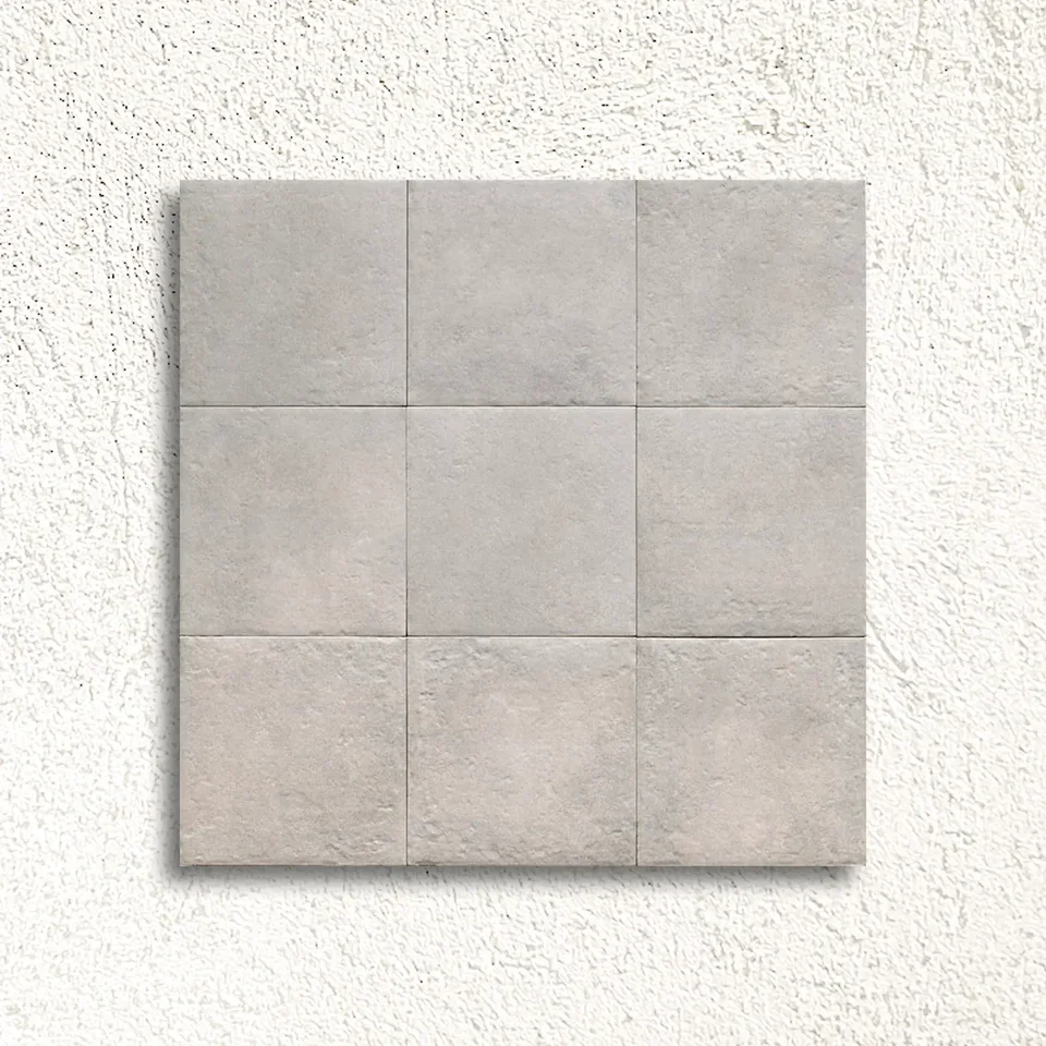 413435013_Tahoe_Season-Grey_20x20cm_CANVAS.webp
