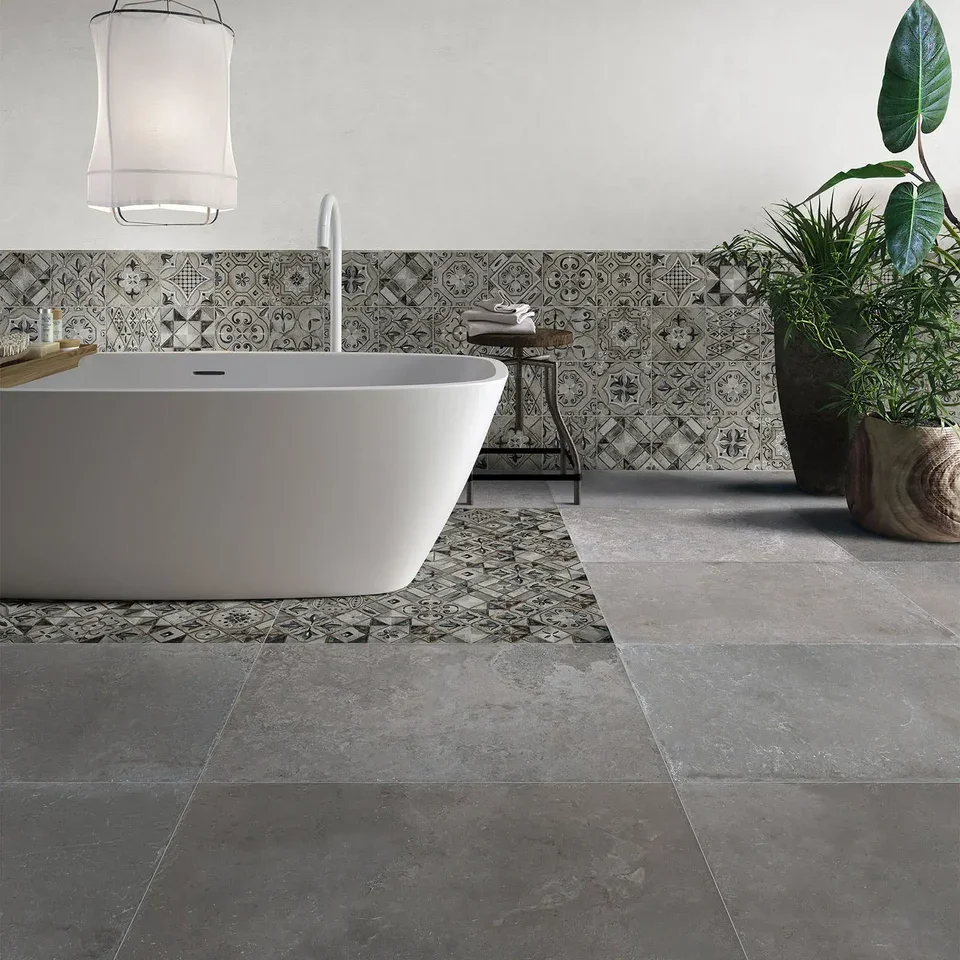 517001003_Mediterranea_Menfi_20x20cm_ROOM3.webp