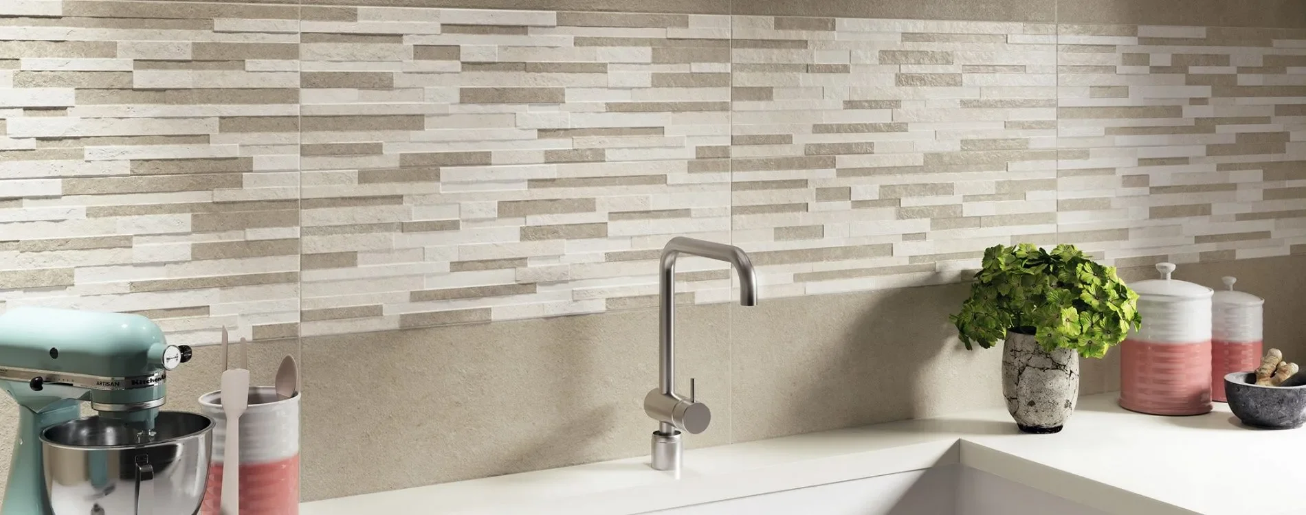 Trend+decor+beige+setting-1920w.webp