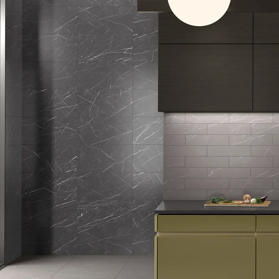 577004063_Muse_CoalWallTile_30x60cm_ROOM2.webp