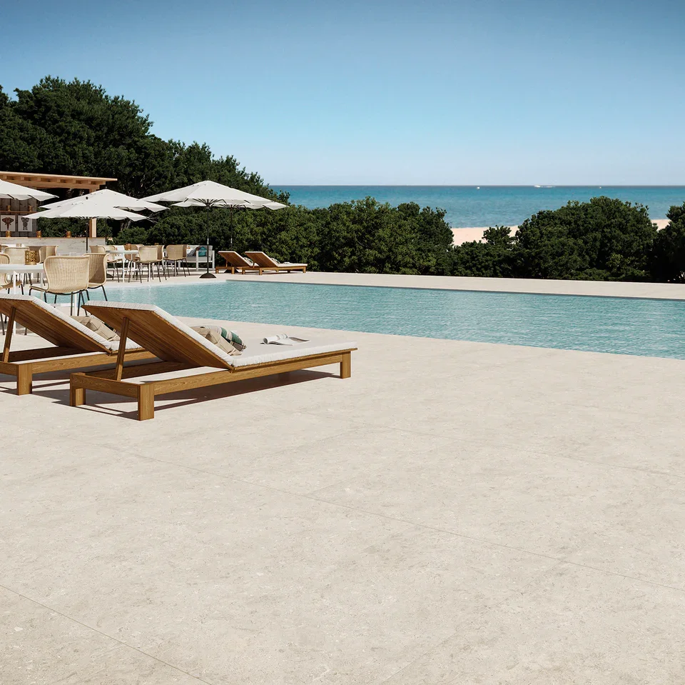 430066171_Coralstone_CalciteAnti-Slip_60x60cm__ROOM2.webp