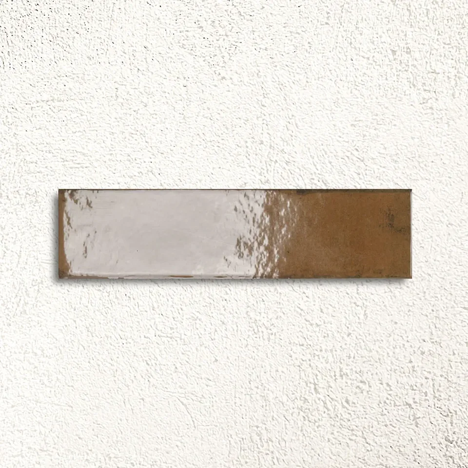 577200016_Lisbon_Terracotta-Shine_5.6x26.7cm_FACE2.webp