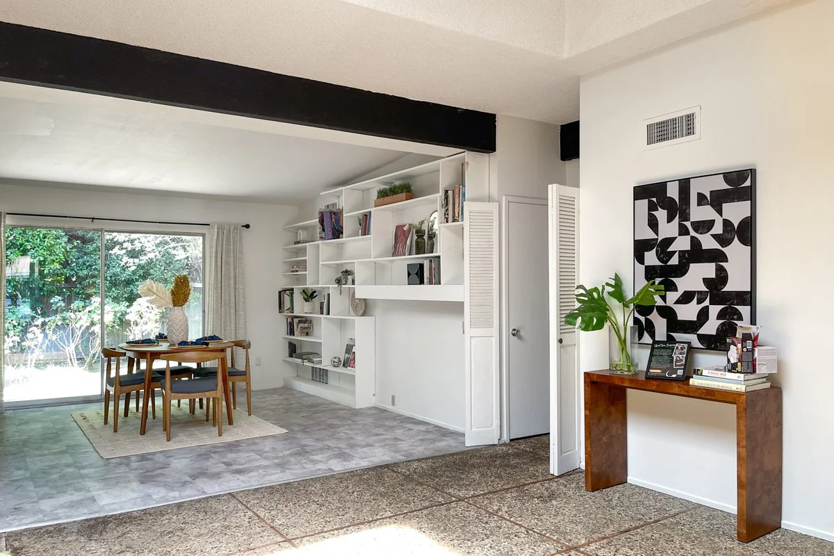 Atrium Entry to Breakfast Area / Family Room