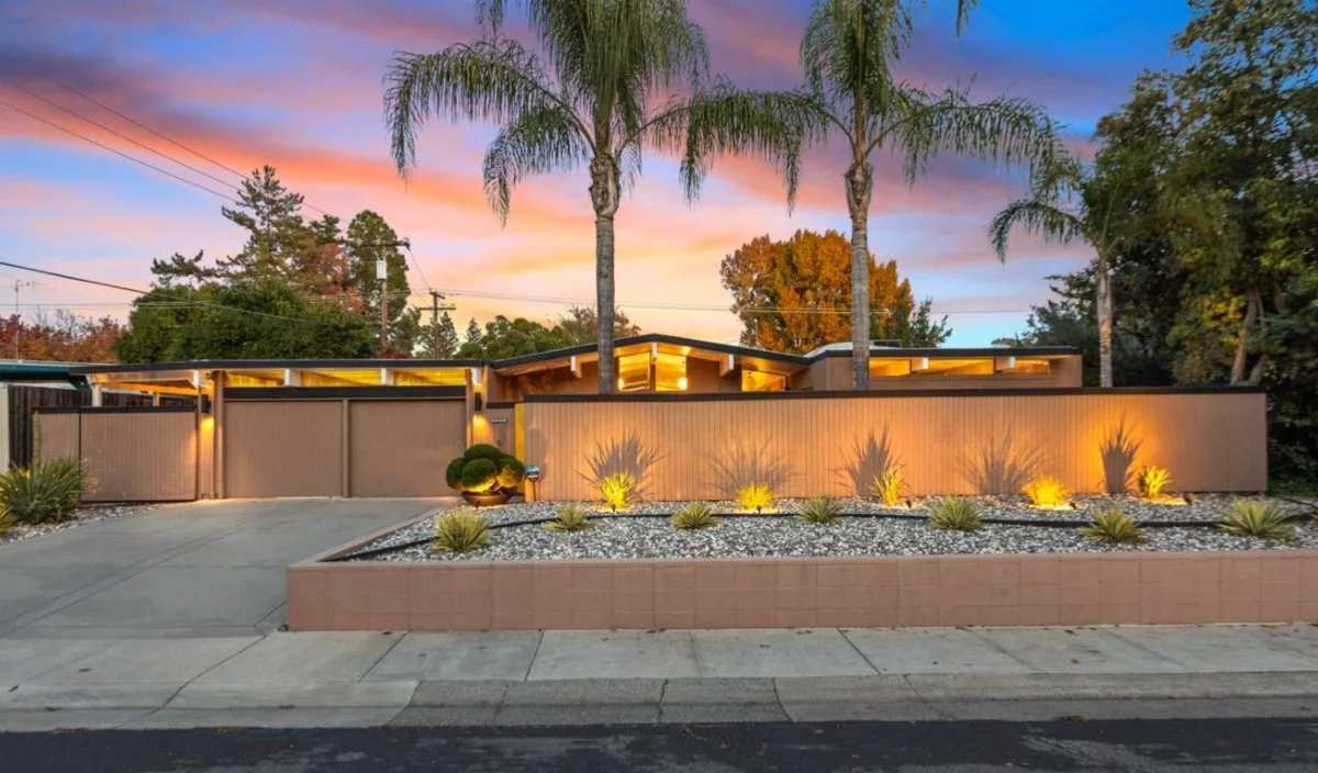 Eichler Home in Sacramento with Palm Trees