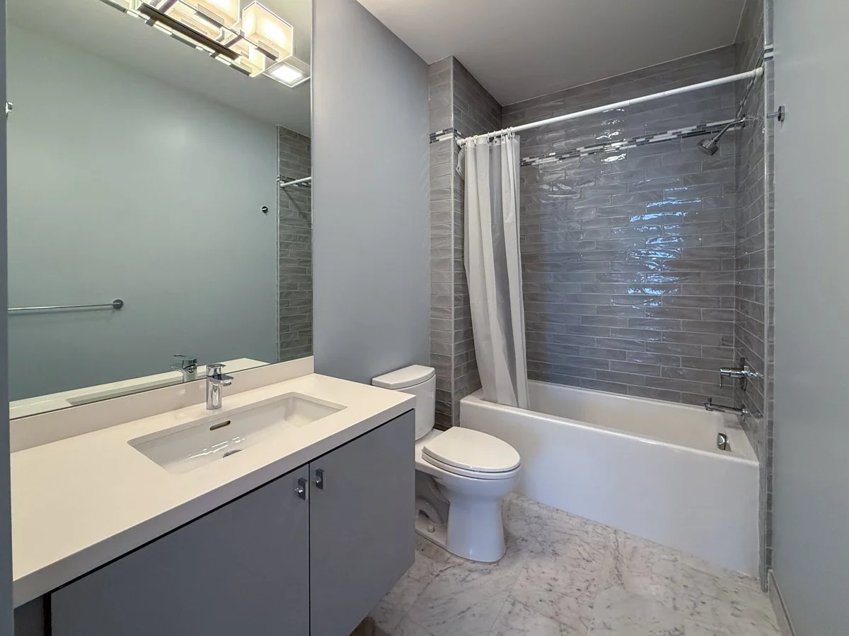 Primary 2 en-suite bathroom. 