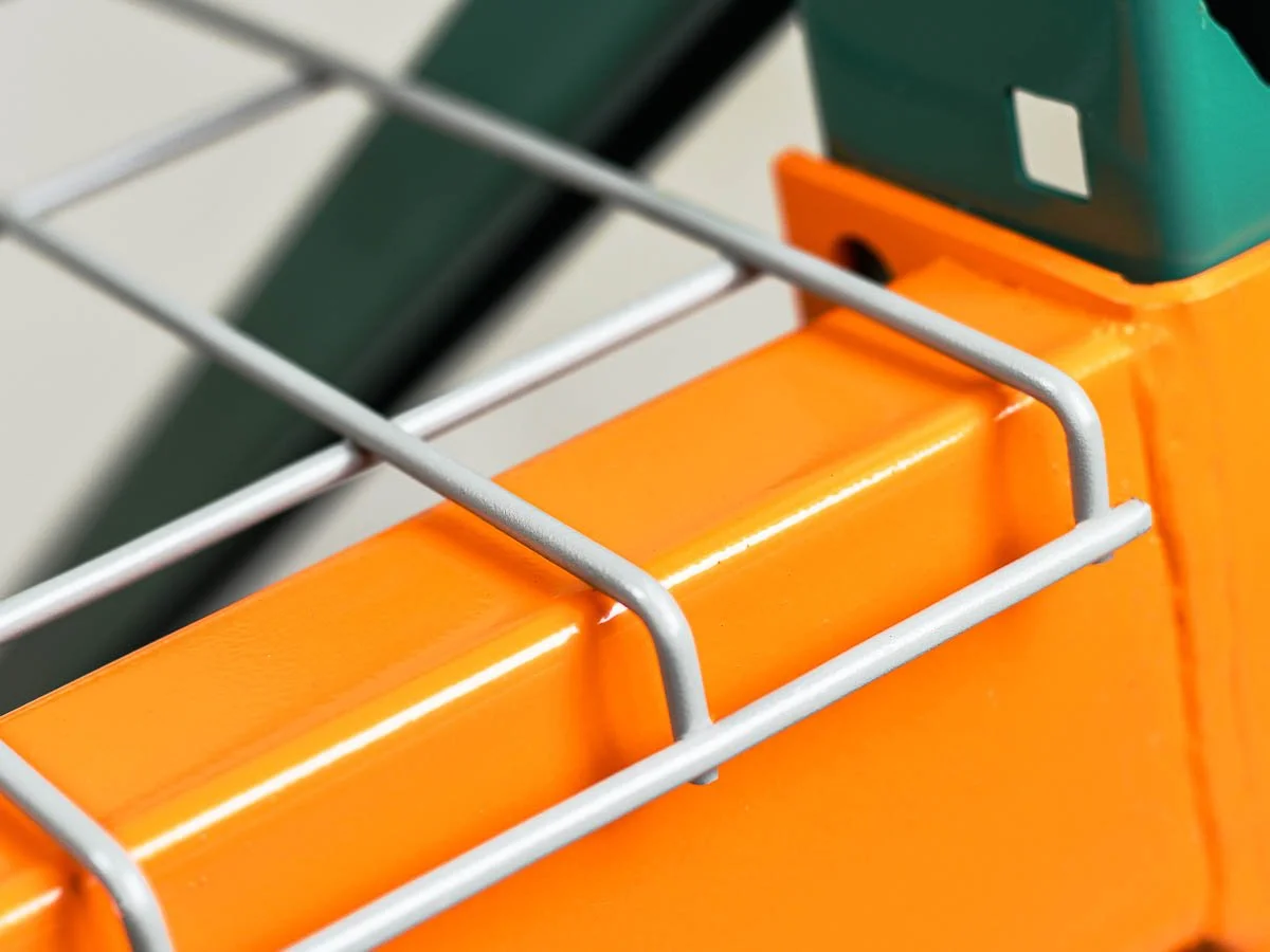 standard-size-wire-mesh-decking-for-pallet-rack.jpg
