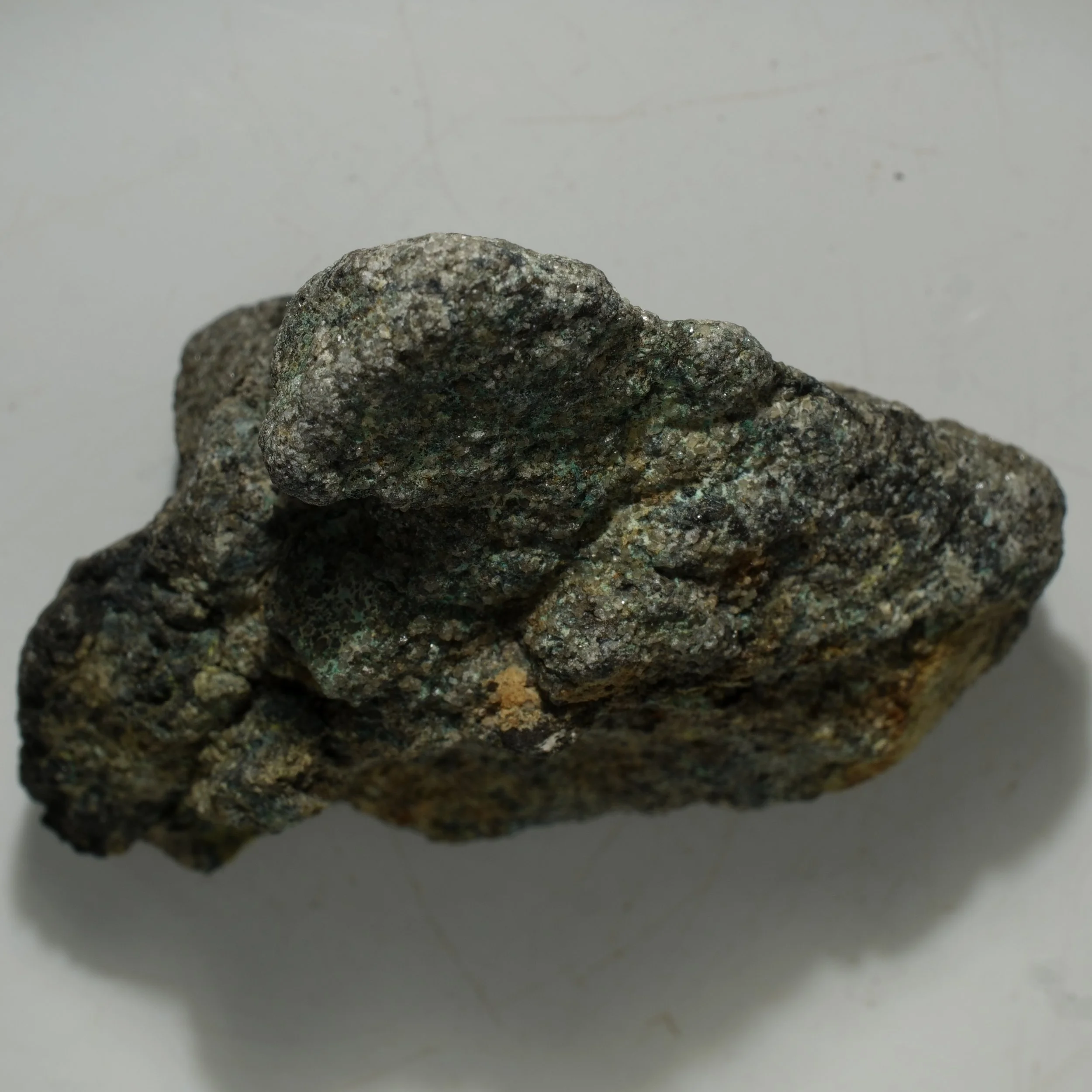 Uraninite Uranium Specimen – 45K CPM Compact Ore