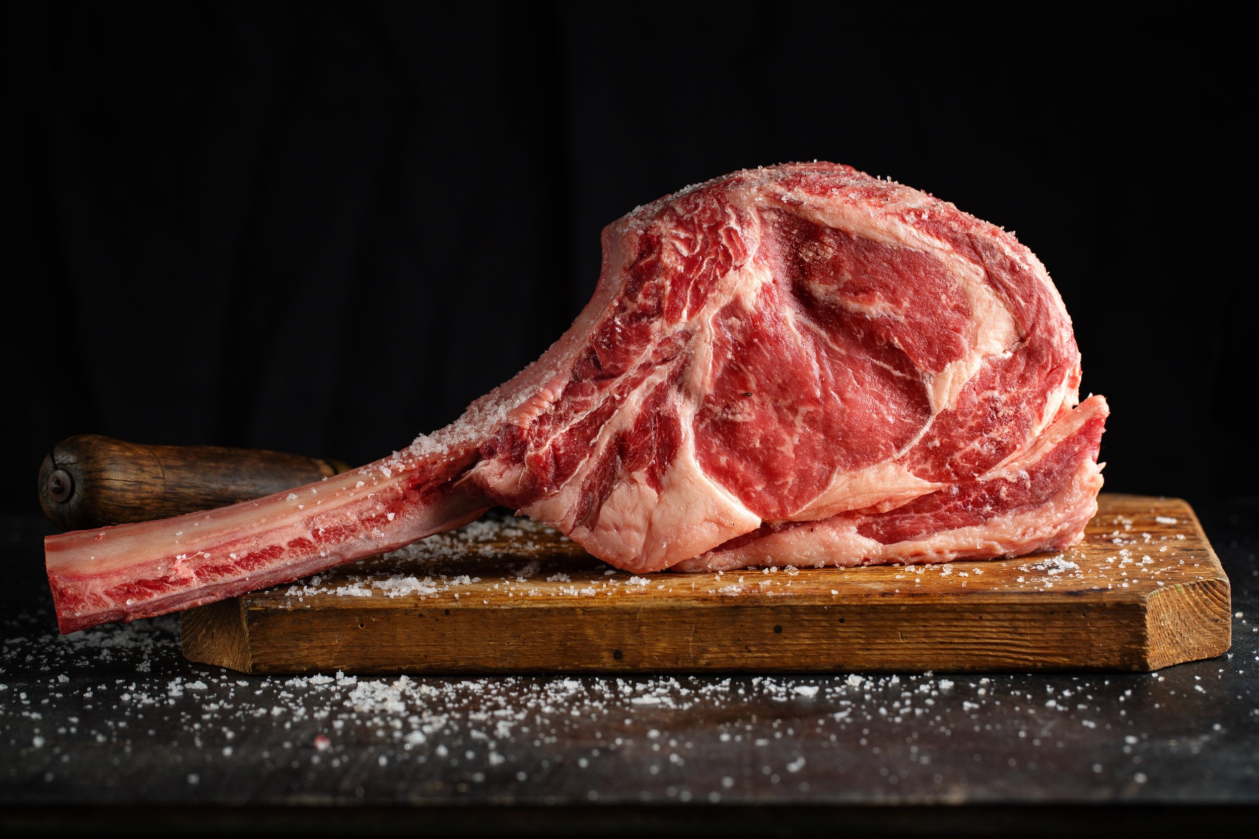 Grass Fed Beef Tomahawk Steak- Long Bone