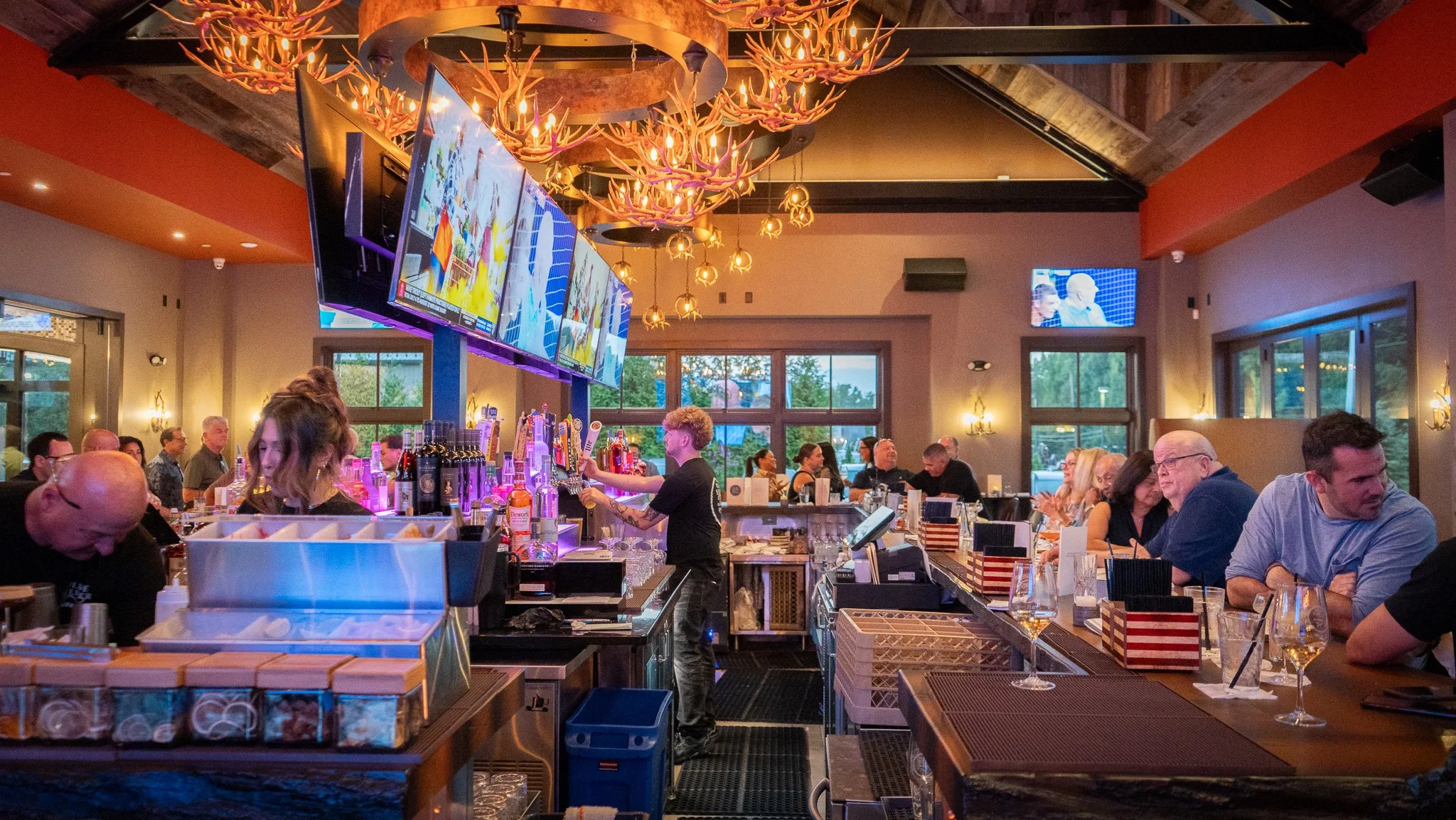 OLDE SILVER TAVERN