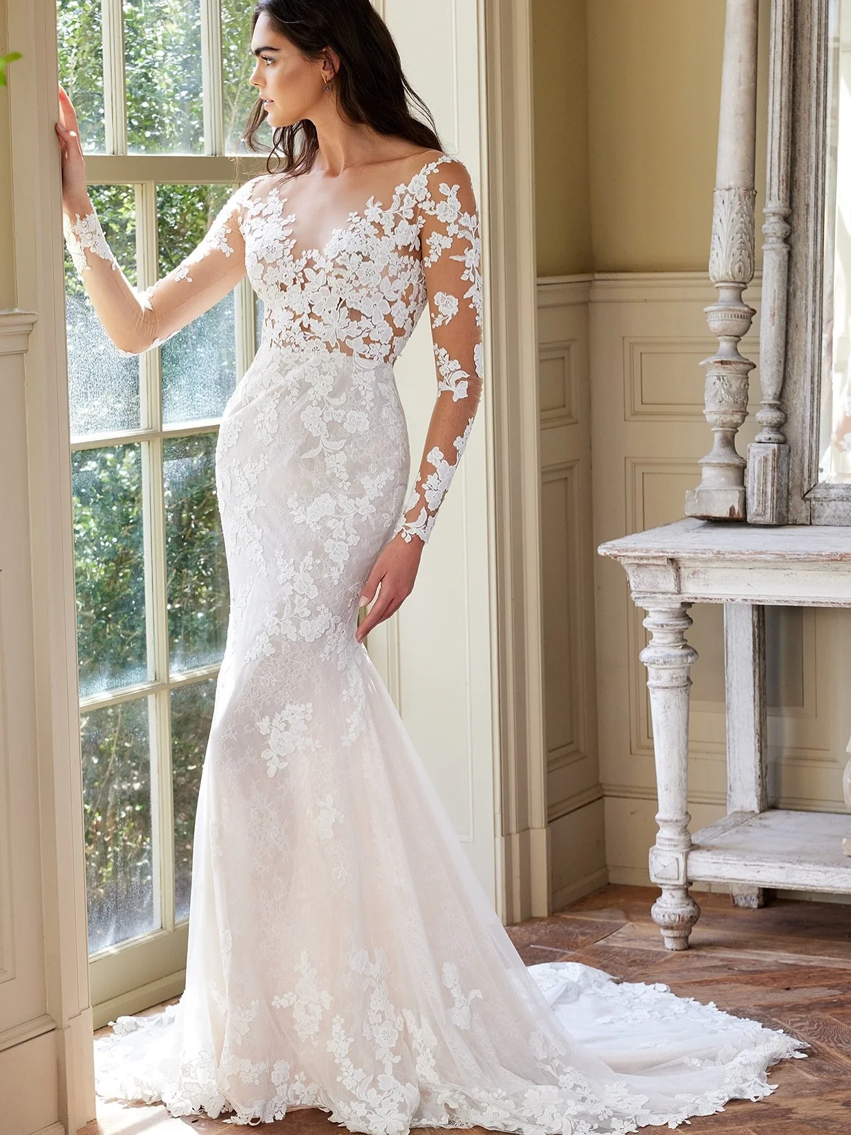 Here&rsquo;s a peek at some of the gowns included in our one weekend only Ines Di Santo sample sale &mdash; all marked 50% or more off the original price. Shop these gowns at our Miami bridal sample sale store in Coral Gables. Appointments are limite