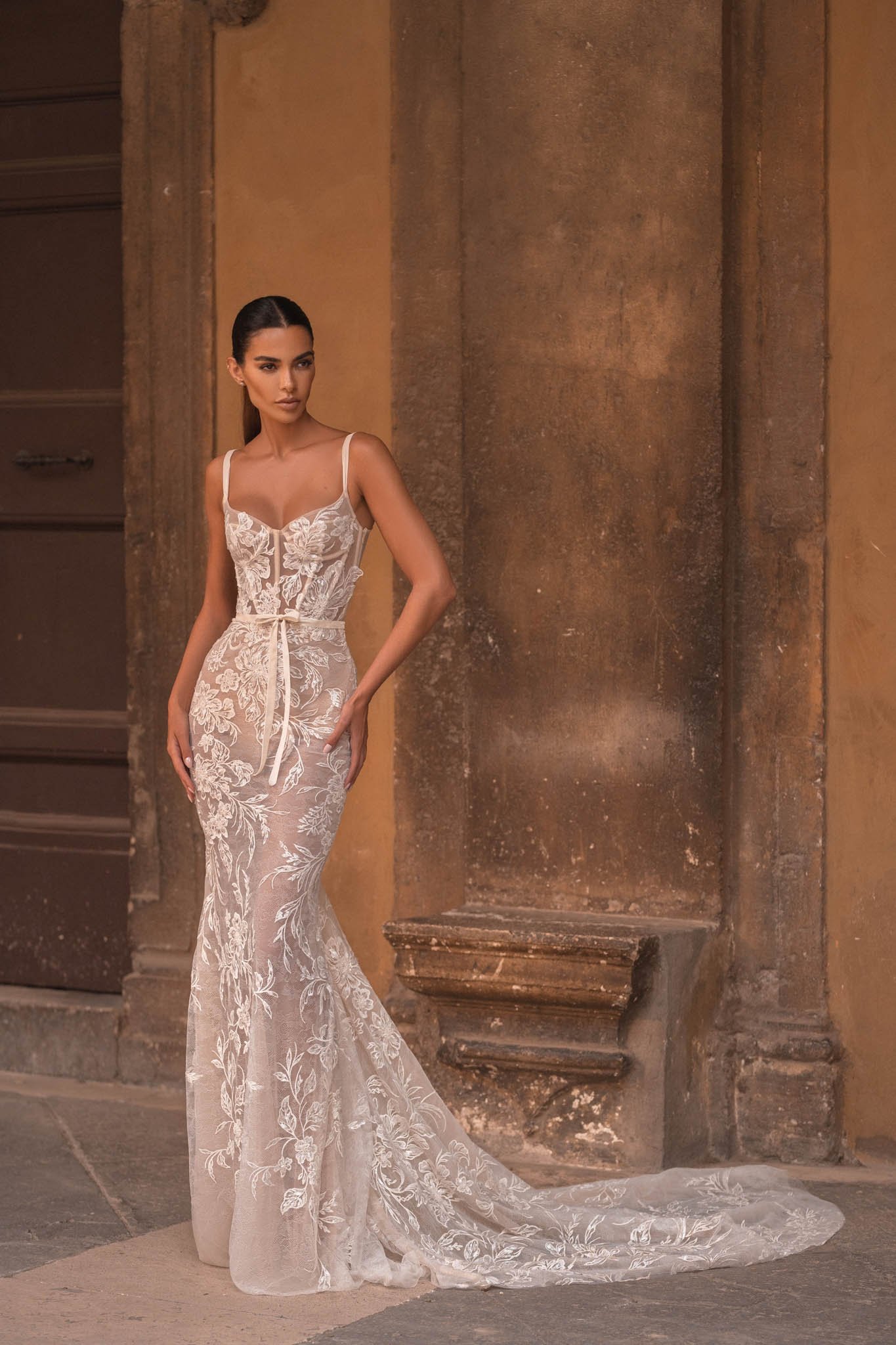 The Find Bridal Outlet - Bridal Sample Sale Boutique - Find Designer ...