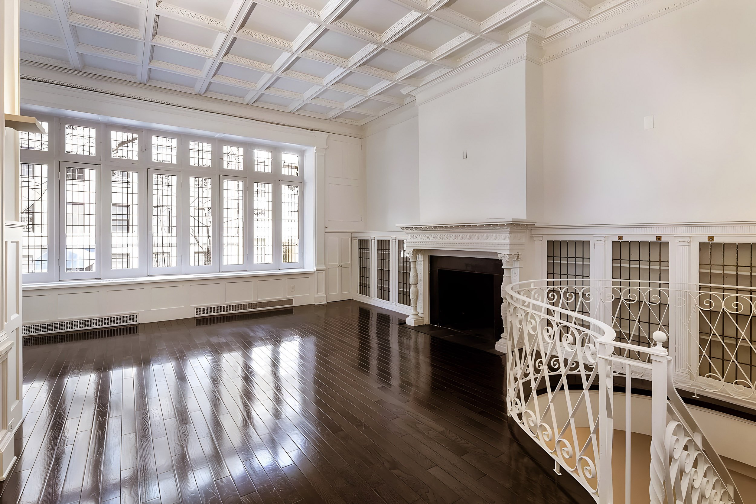 havard-cooper-architect_greenwich_great-room-detail_before_01.jpg