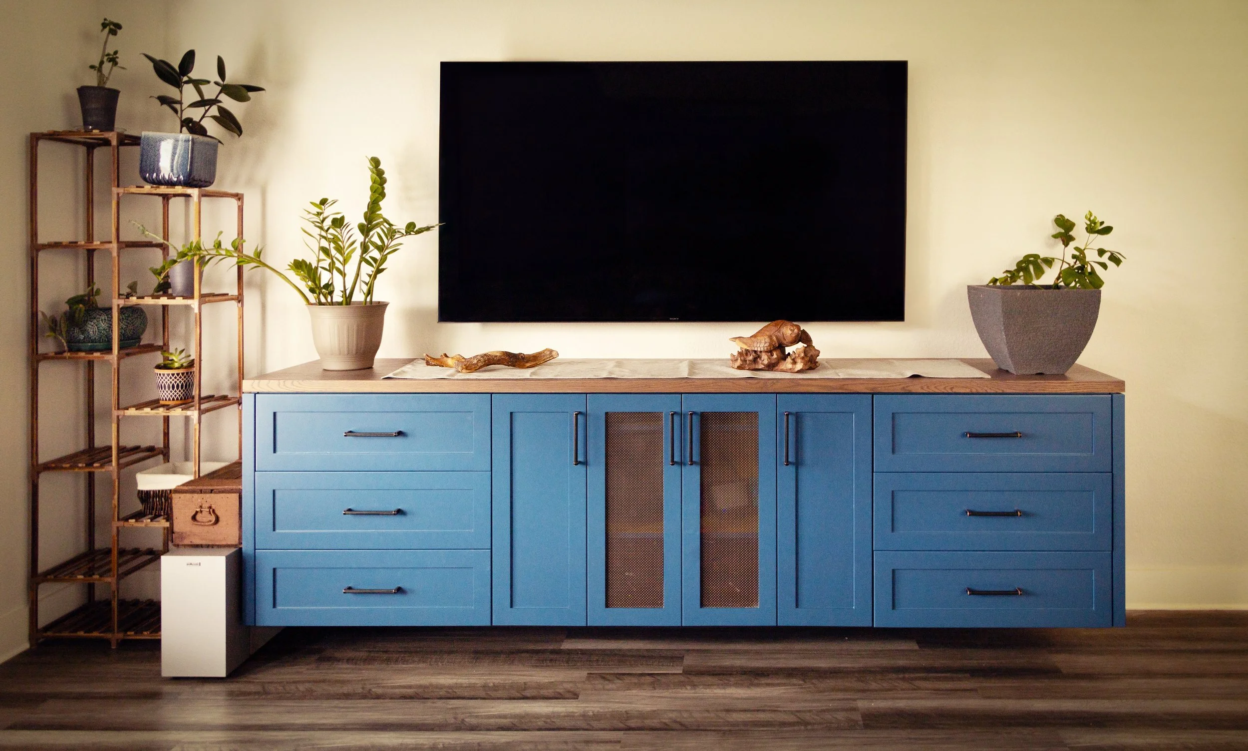Cape-Cod-Media-Center-Custom-Cabinetry-Monarch-Woodworks-of-Austin-7.jpeg