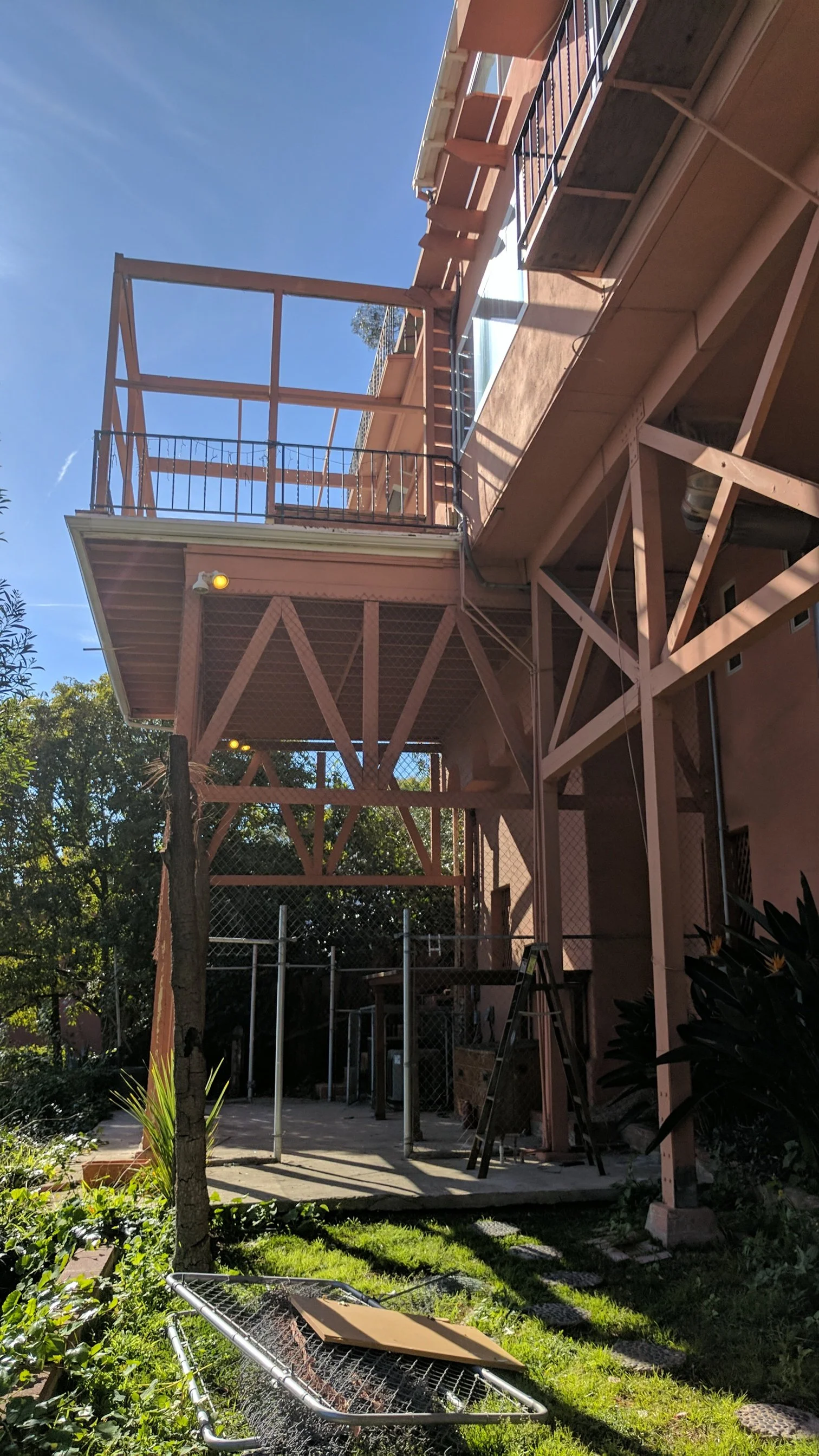 8428 Carlton Way (94).jpg
