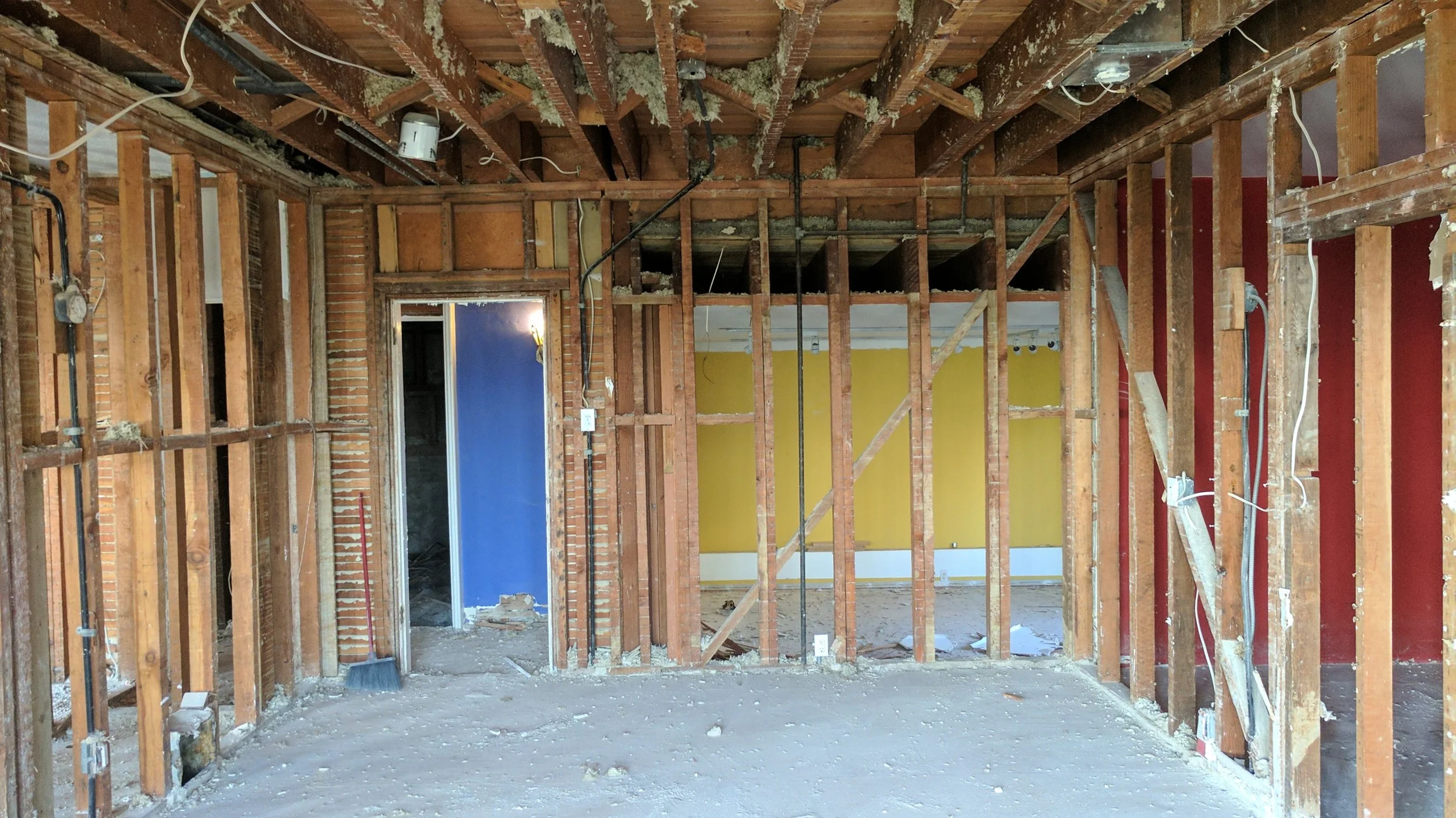 8428 Carlton Way (92).jpg