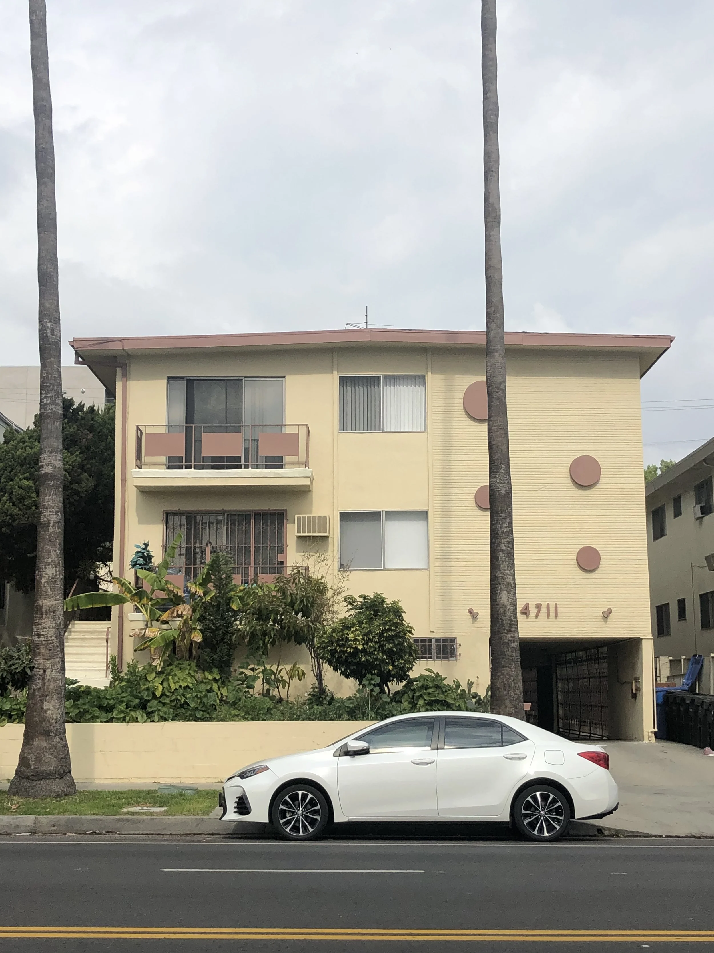 4711 Beverly Boulevard (68).jpg