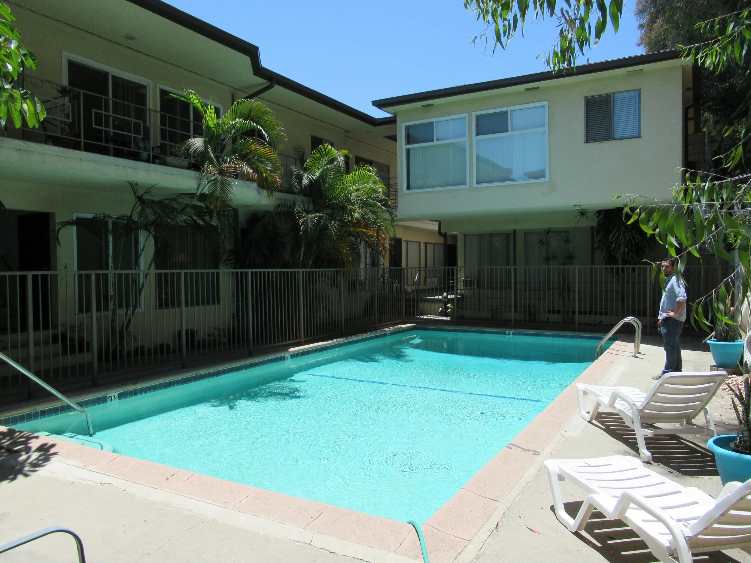 1267 North Laurel Avenue (107).JPG