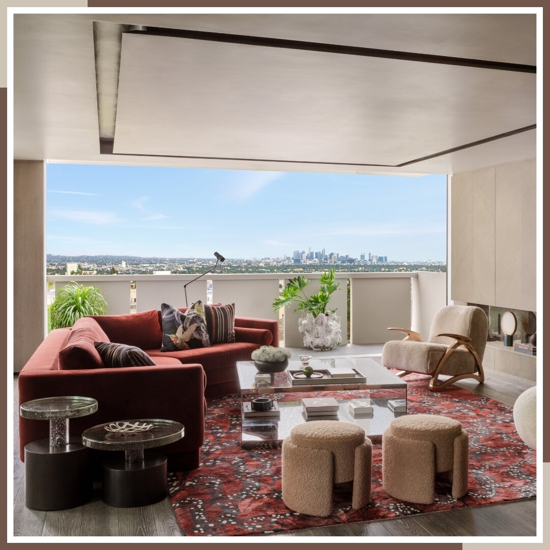 A stunning interior that perfectly complements the breathtaking Los Angeles skyline. Dreaming of this view 🌅

From our Hunter Residence project. 

Interior Design: @adamhunter 
Architect: BAS
Photography: @stephenbusken