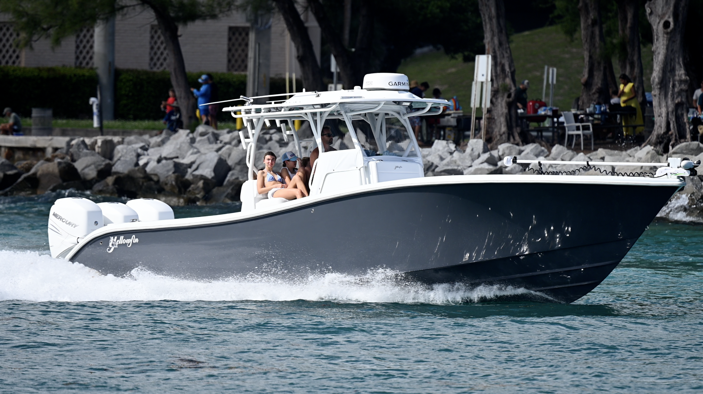 YELLOWFIN BOAT VIDEO AT HAULOVER INLET (CAMERA ONLY) FOR SALE