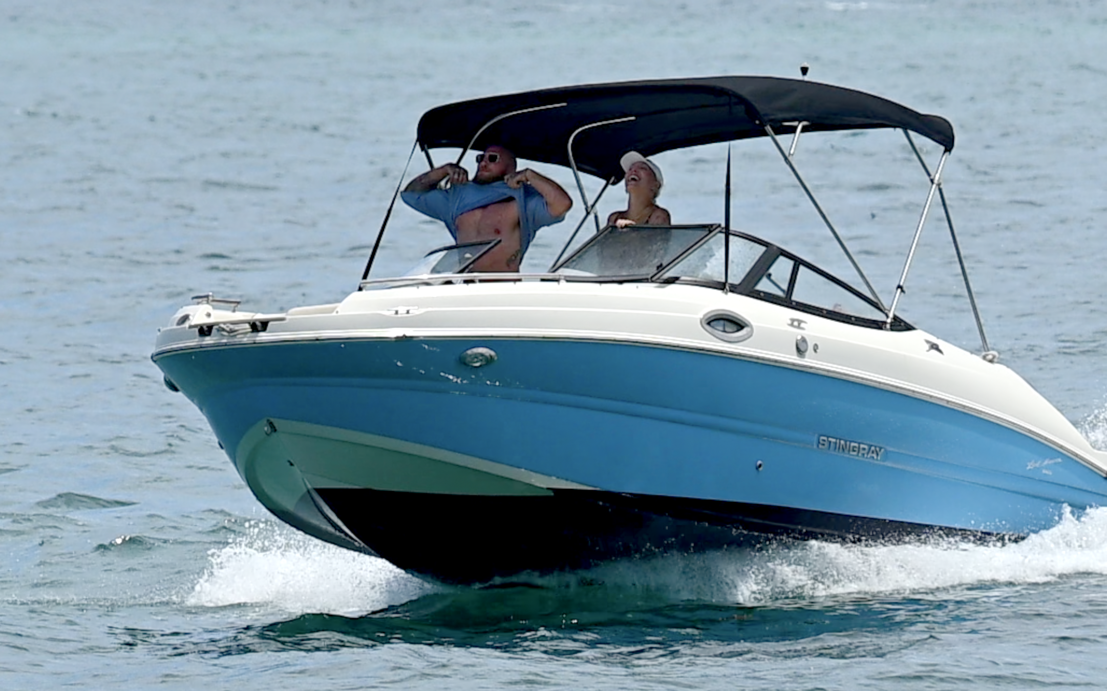STINGRAY BOAT VIDEO AT HAULOVER INLET (CAMERA ONLY) FOR SALE