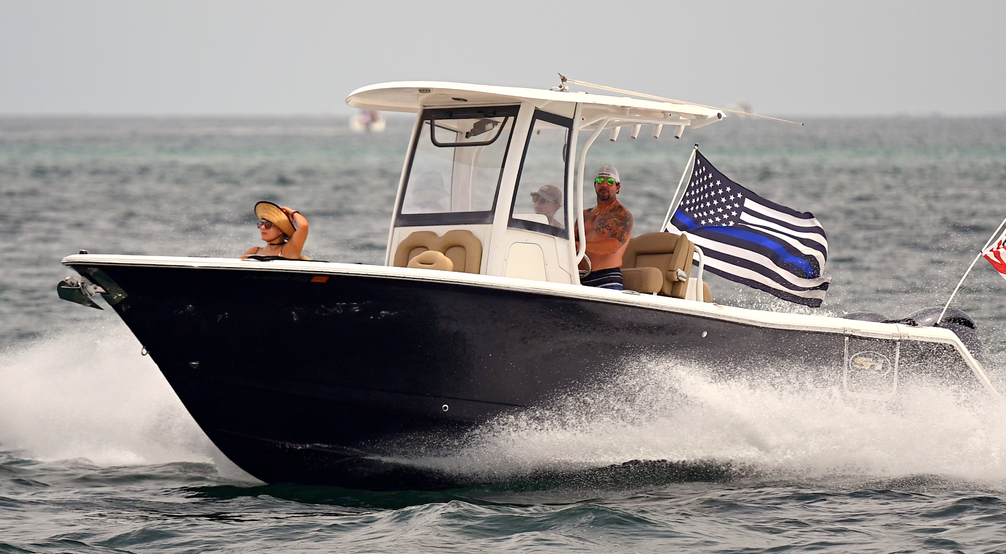 SEAHUNT BOAT VIDEO AT HAULOVER INLET (CAMERA ONLY) FOR SALE