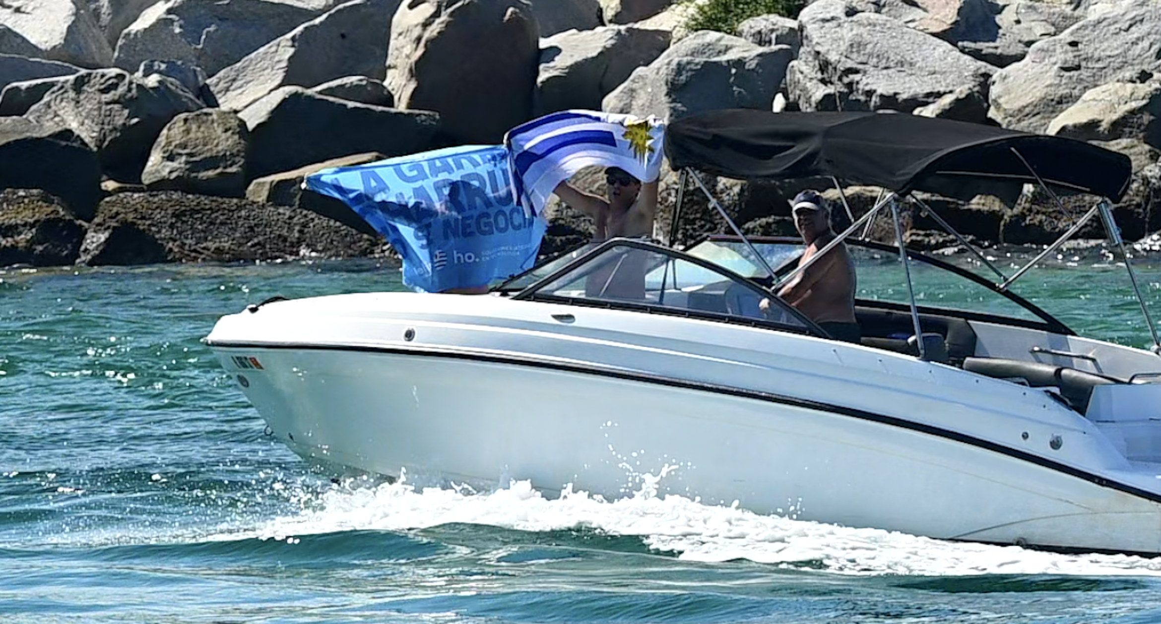 RINKER BOAT VIDEO AT HAULOVER INLET (CAMERA ONLY) FOR SALE