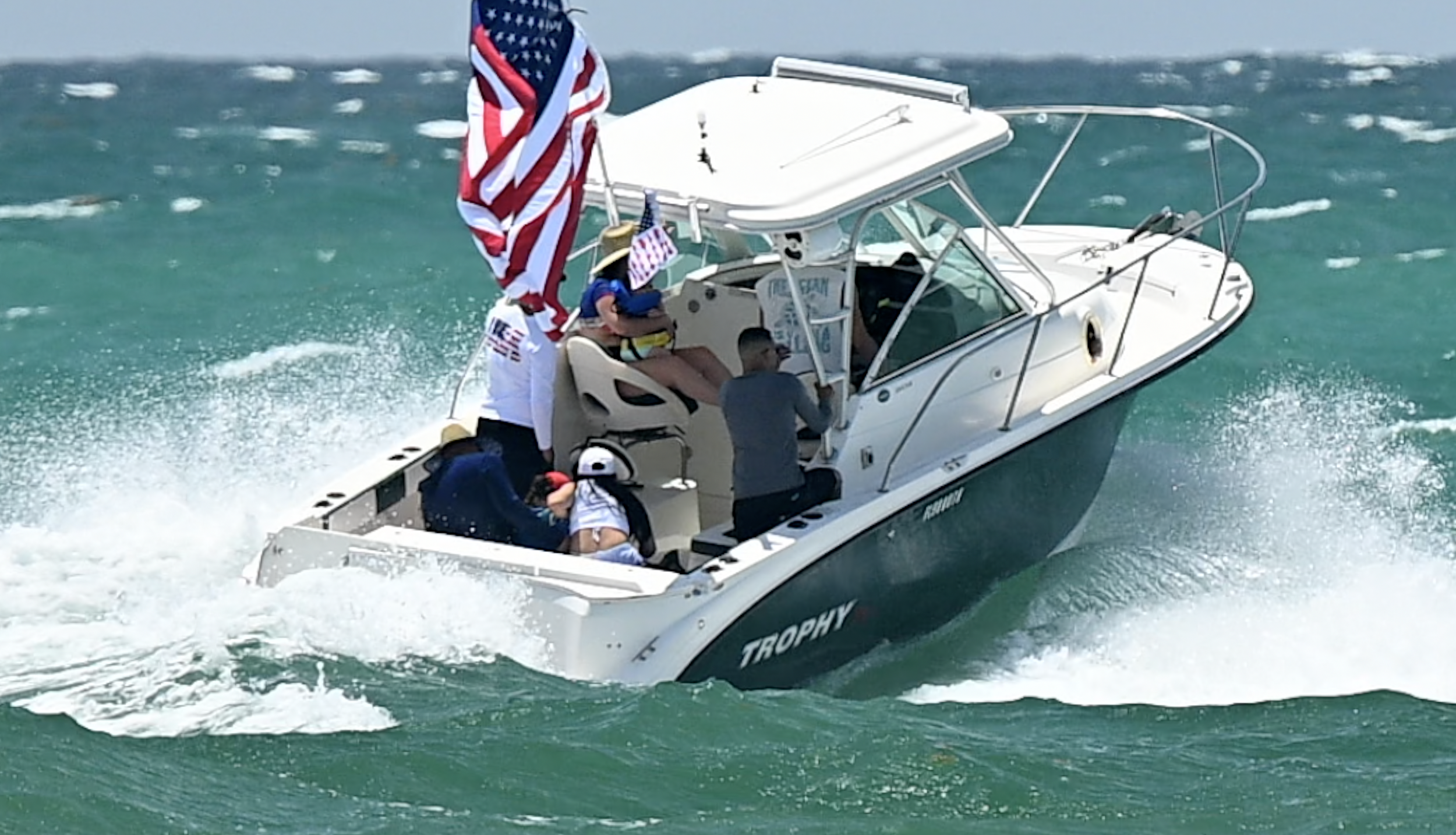 TROPHY BOAT VIDEO AT HAULOVER INLET (CAMERA ONLY) FOR SALE