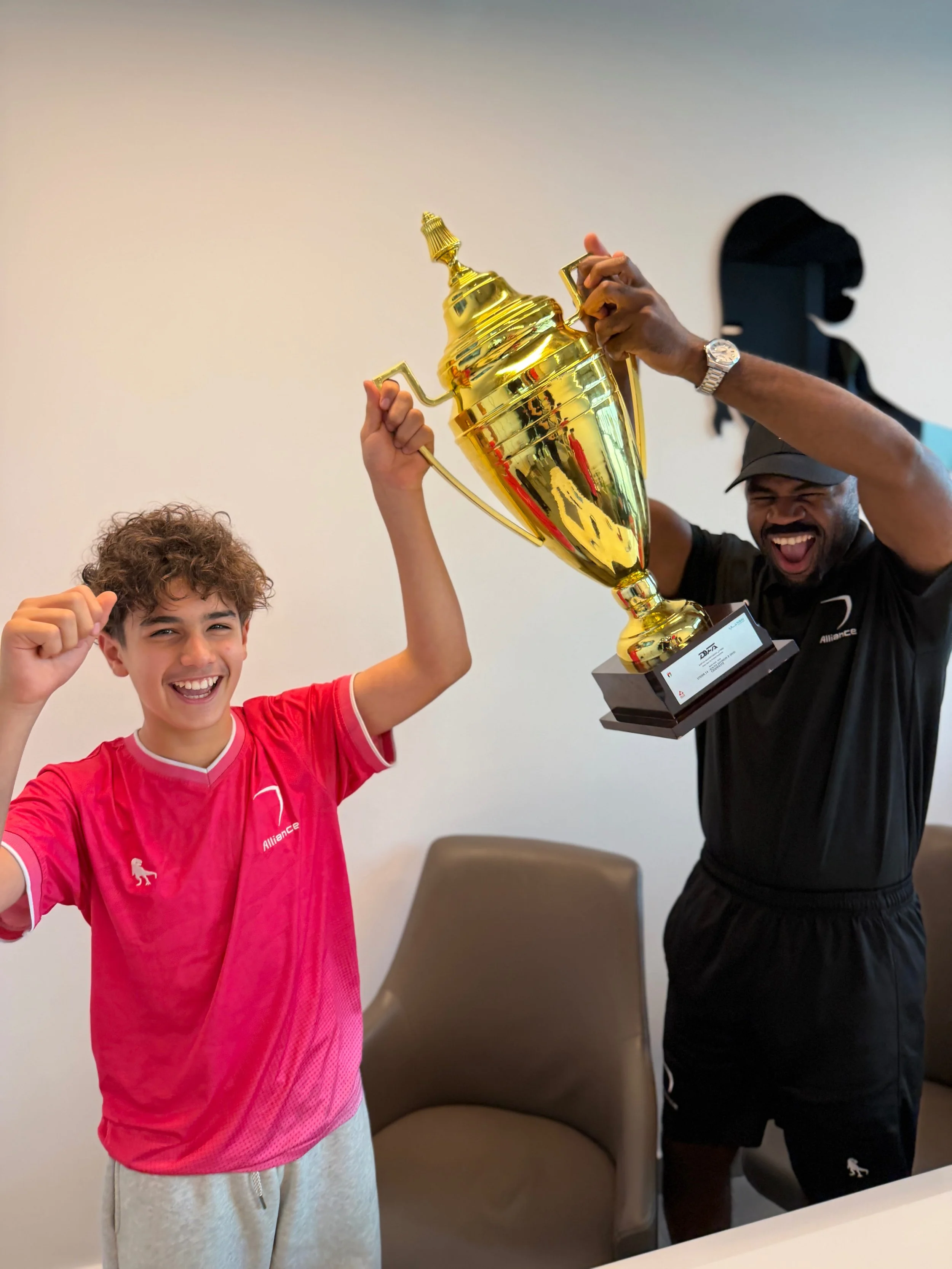 Winning team on day 1.jpg