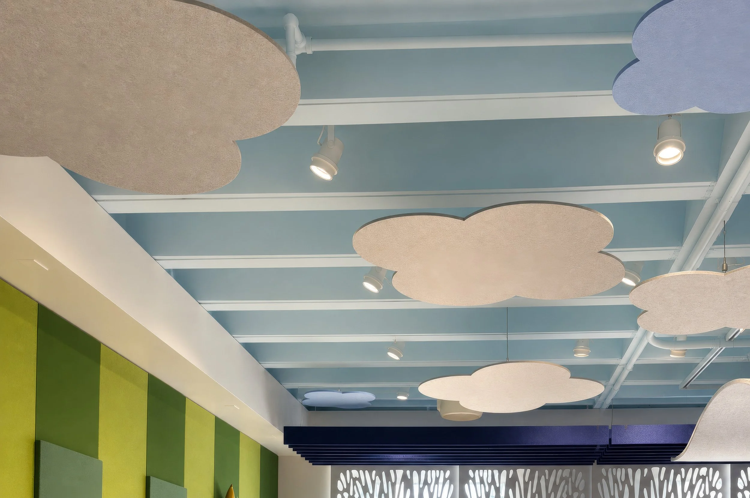 GiosFelt-Clouds-installation.jpg