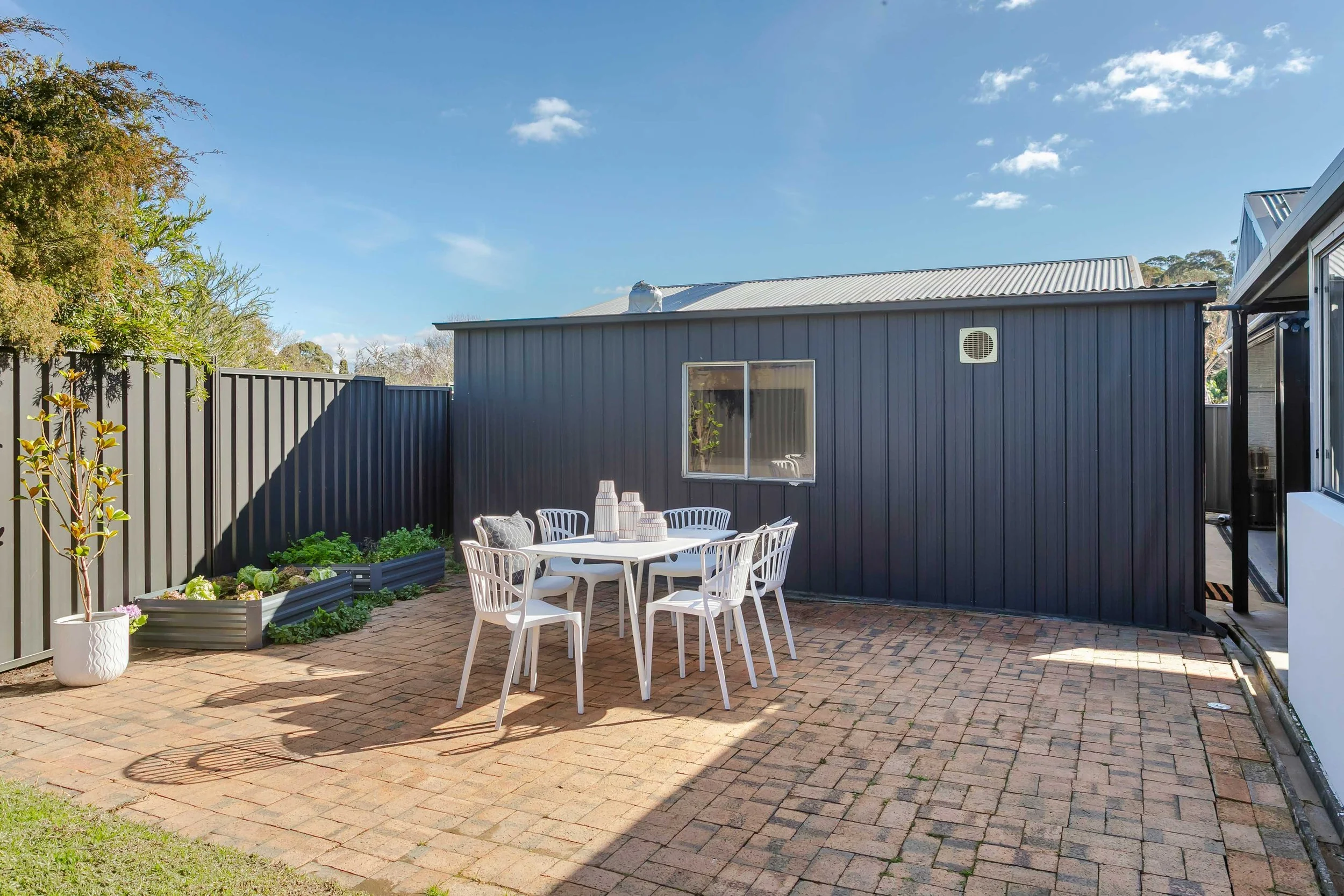 TRE-Hahndorf-4 Jaensch-96-Lo Res.jpg