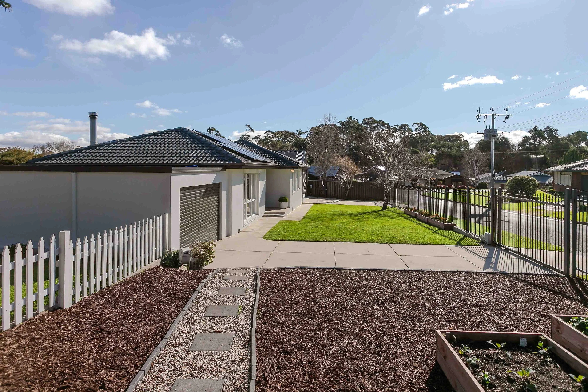 TRE-Hahndorf-4 Jaensch-137-Lo Res.jpg