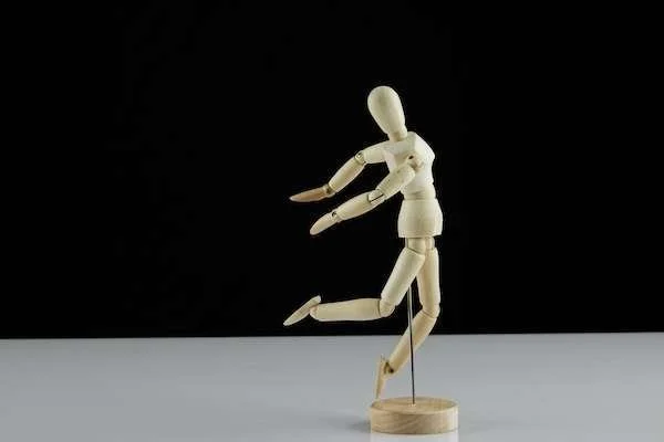 Two Important Differences Between Somatic Therapy and Somatic Coaching And Bodywork