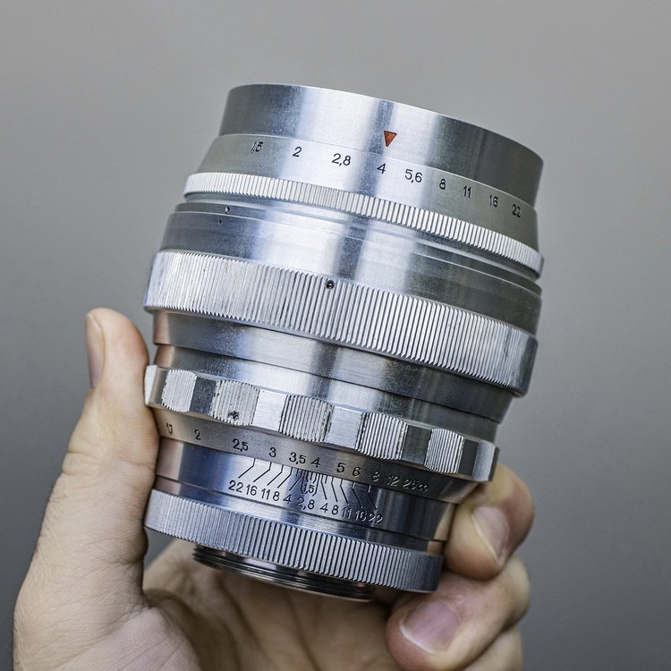 Helius 40 Helios-40 85mm f1.5 - Lens Info